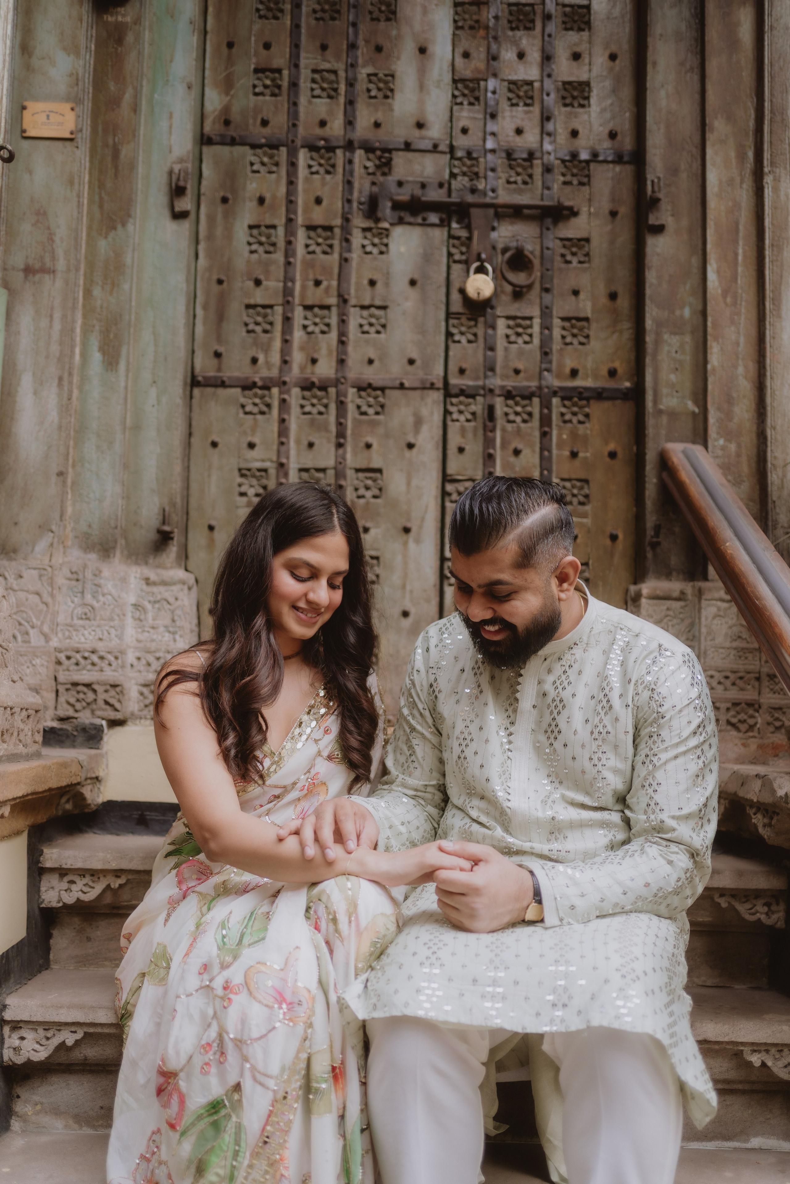 HARSHIT & KRISNA | PORTRAIT SESSION | 2026. Love Emotions Weddings