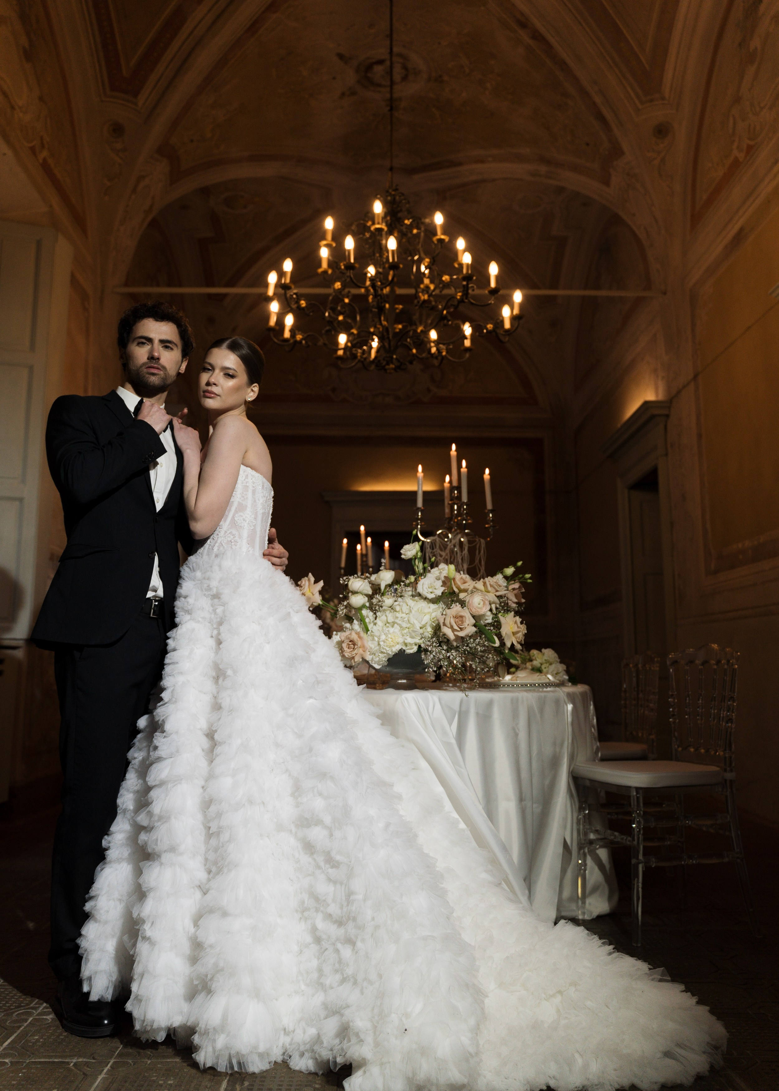 Intimate wedding in Milan. Proposal Photographer in Lake Como