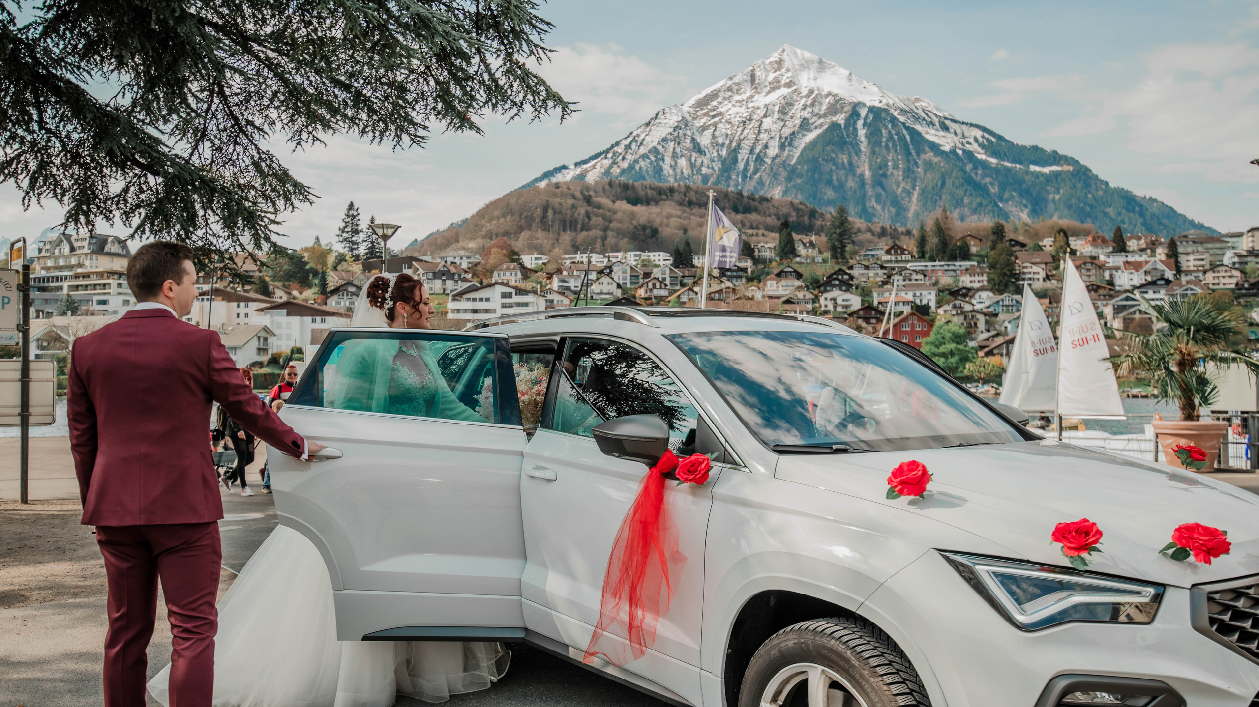 Hochzeit in Bern – Ella & Adrian. Authentische, emotionale, zeitlose Hochzeitsfotografie aus Albstadt