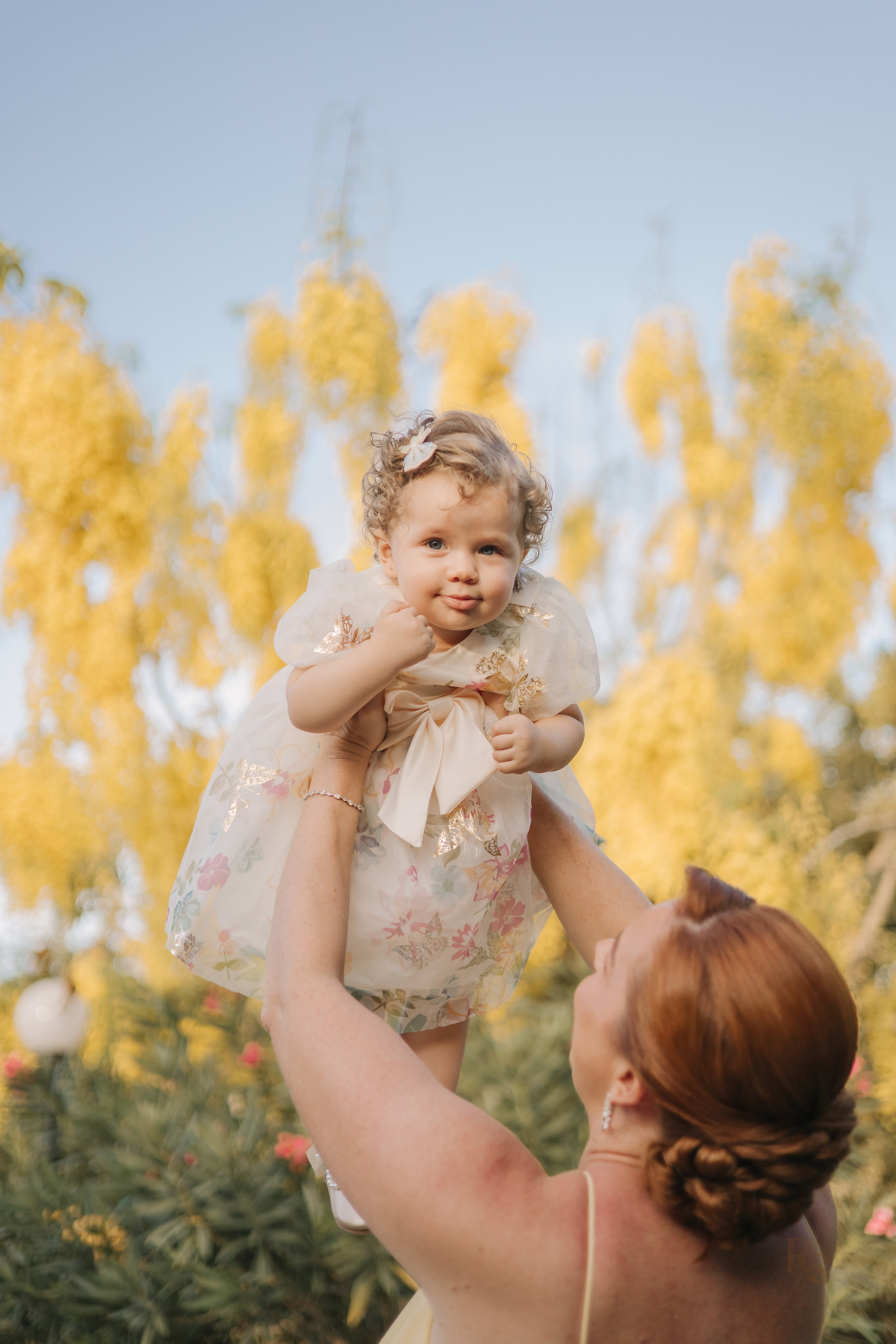 Aurora — 1 ano. Fotógrafo Richard Silvestre — Casamentos na Bahia