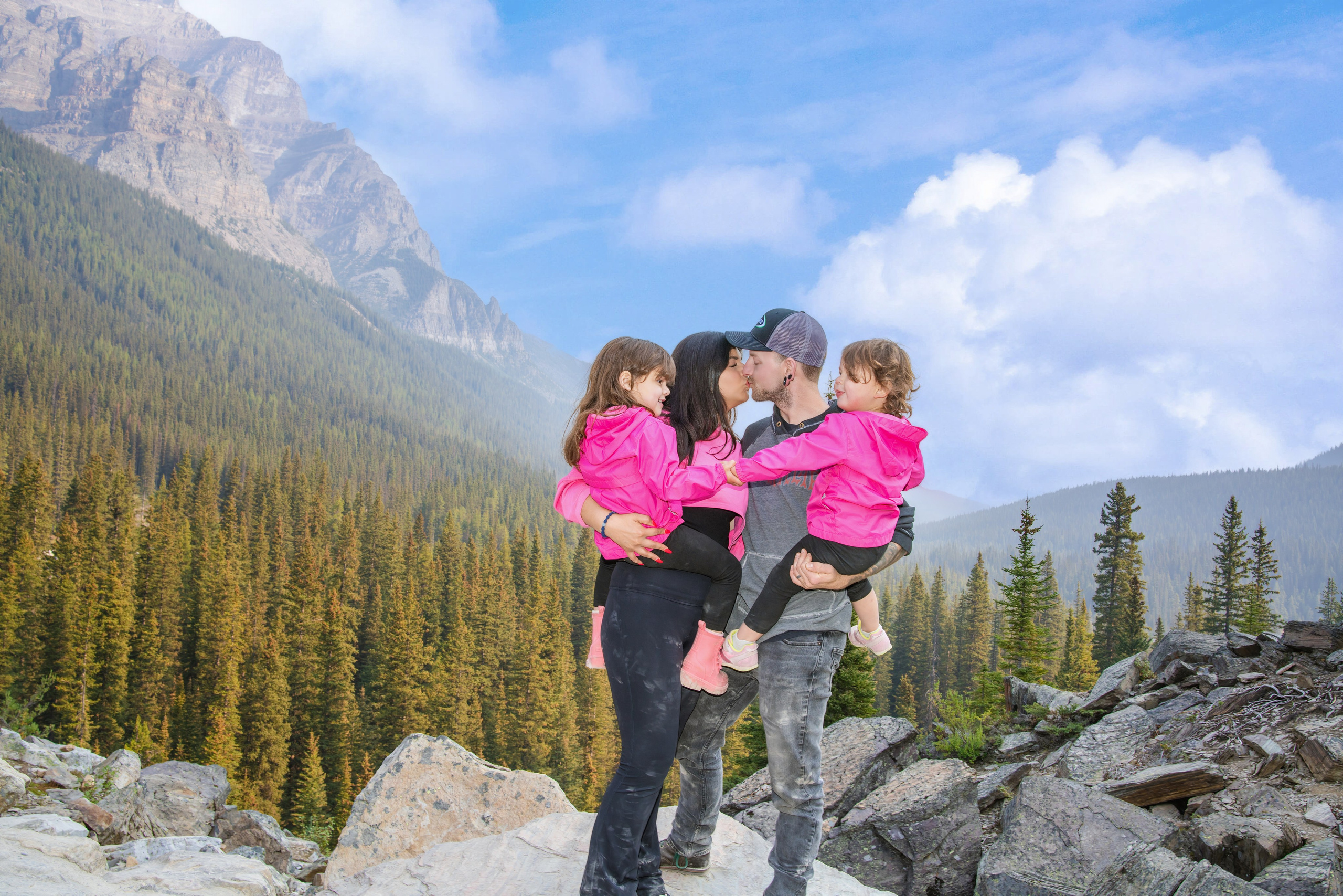 Zoe’s Family Photo Session Moraine Lake, Banff, Alberta, Canada