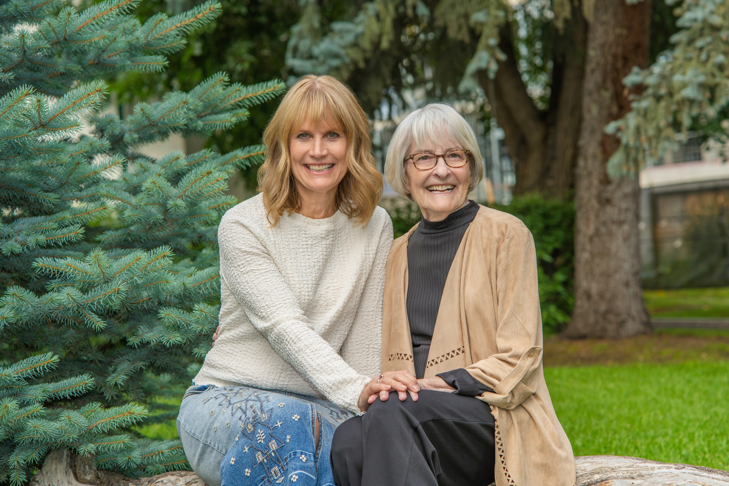 Cathy’s Family — Calgary Mini Session