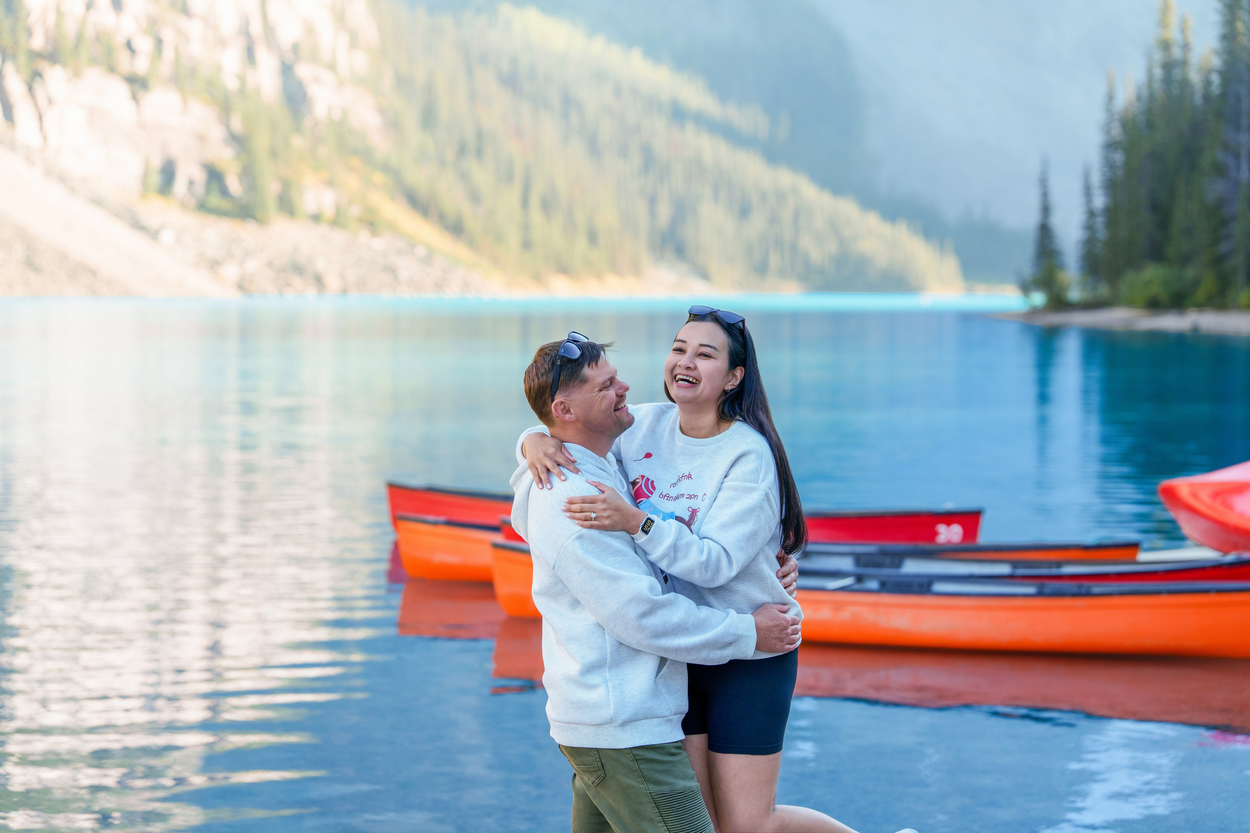 Justin & Kat — Surprise Proposal / Moraine Lake, Banff