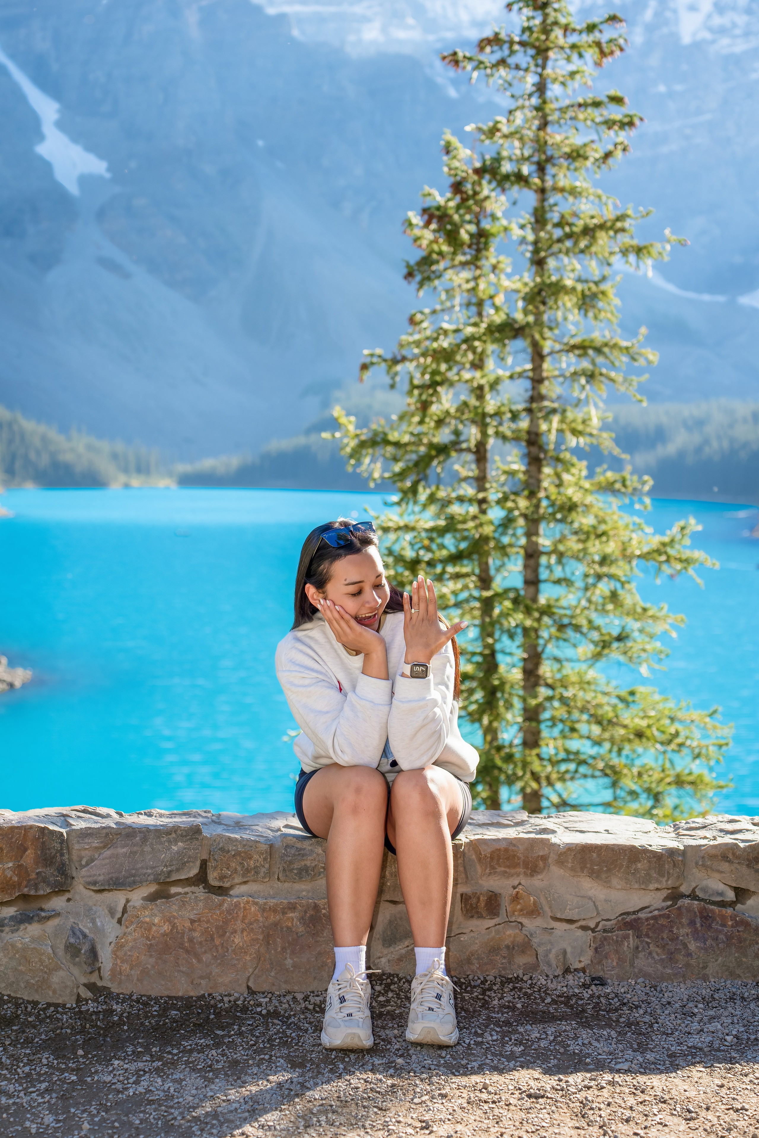 Justin & Kat — Surprise Proposal / Moraine Lake, Banff