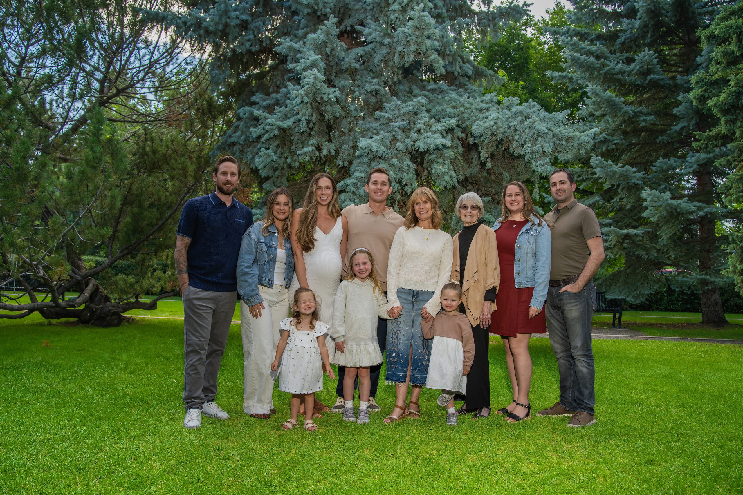 Cathy’s Family — Calgary Mini Session