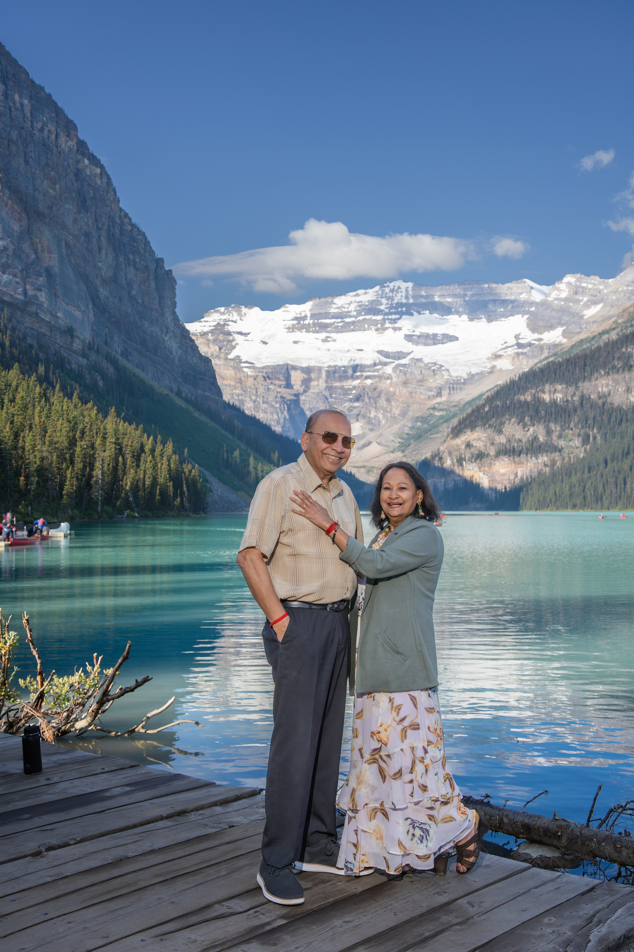 Nalini’s Family. Engagement, Wedding & Family Photographer in Calgary | allo Photography