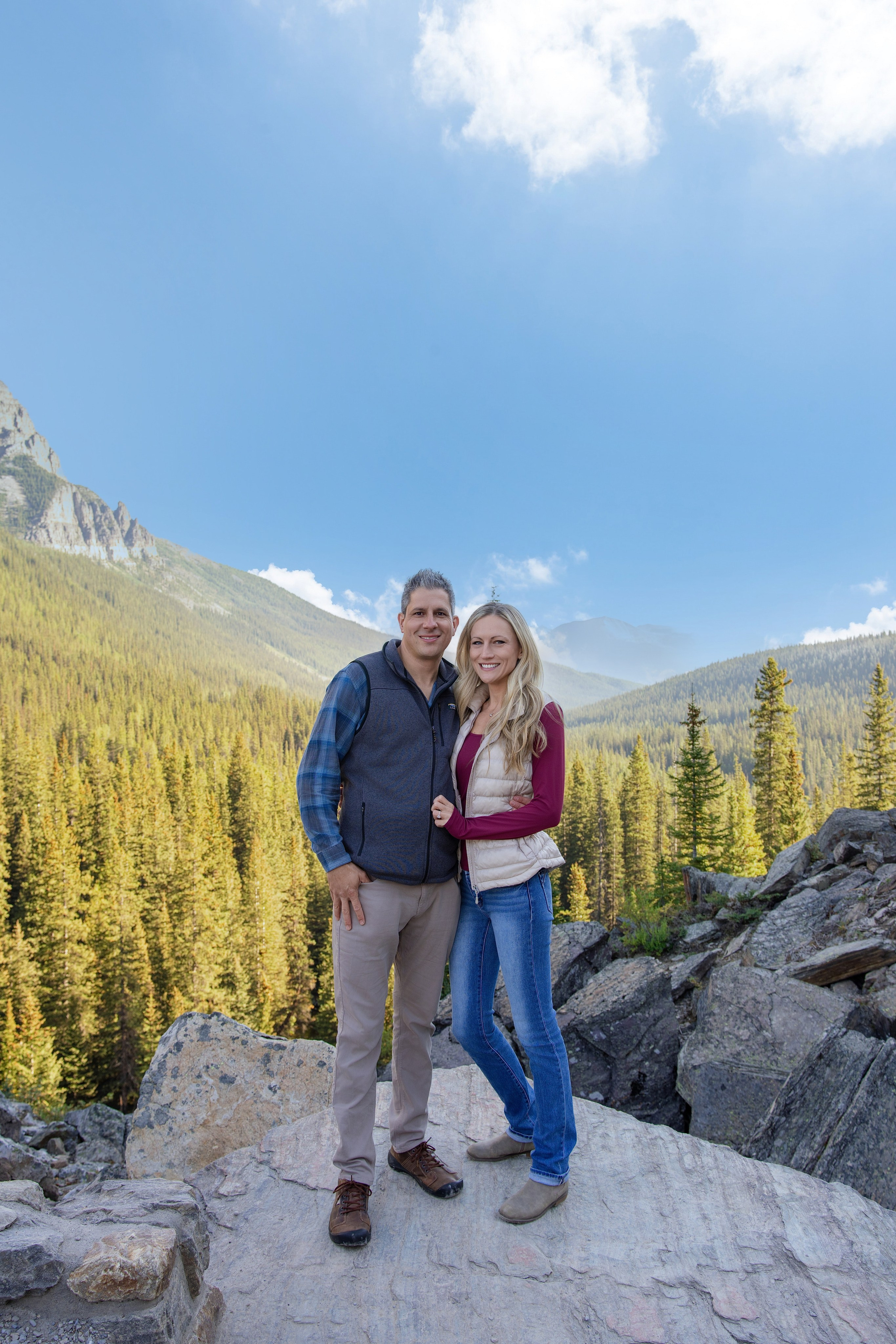 Delwin & Chelsea Engagement — Moraine Lake Photoshoot