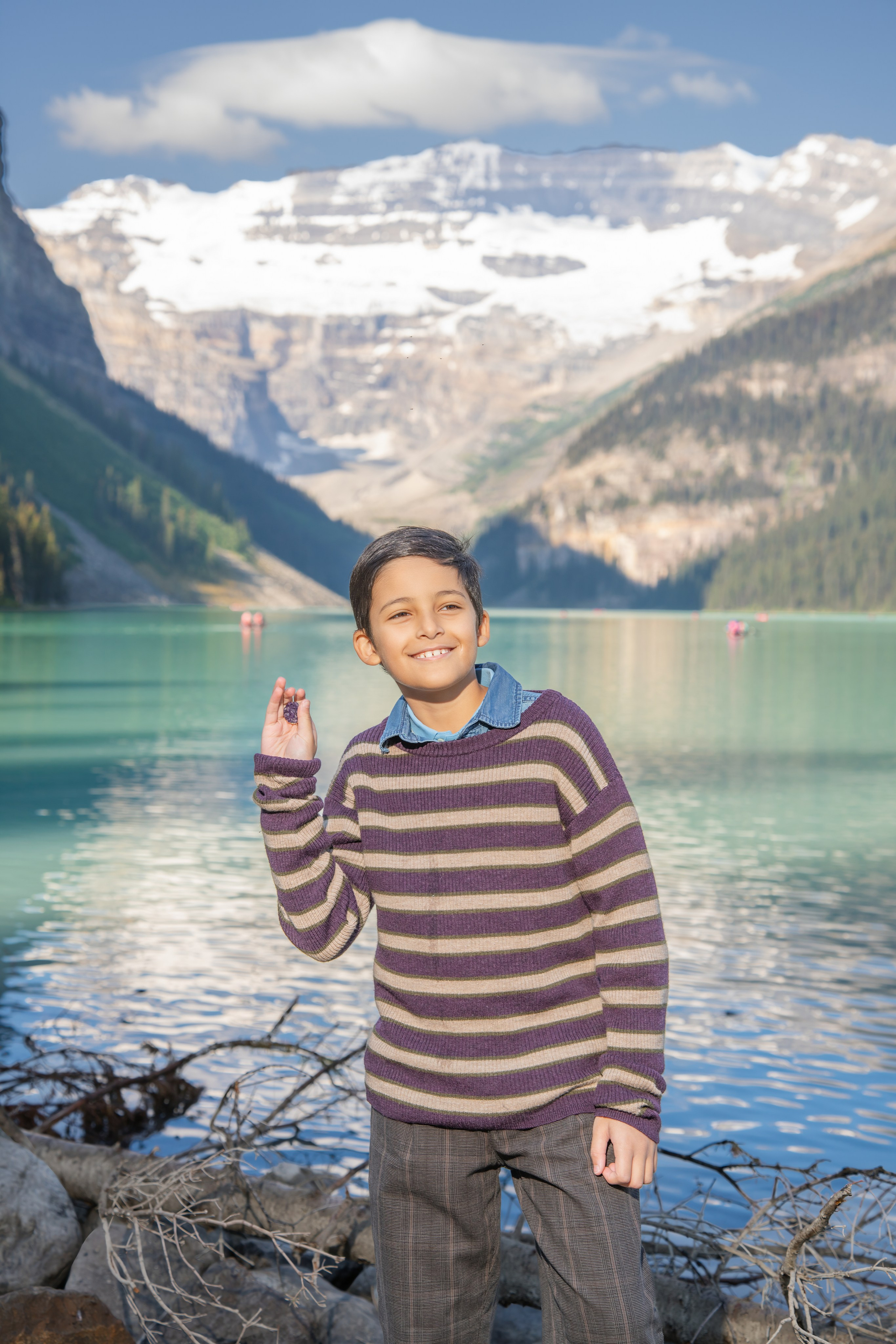 Nalini’s Family. Engagement, Wedding & Family Photographer in Calgary | allo Photography