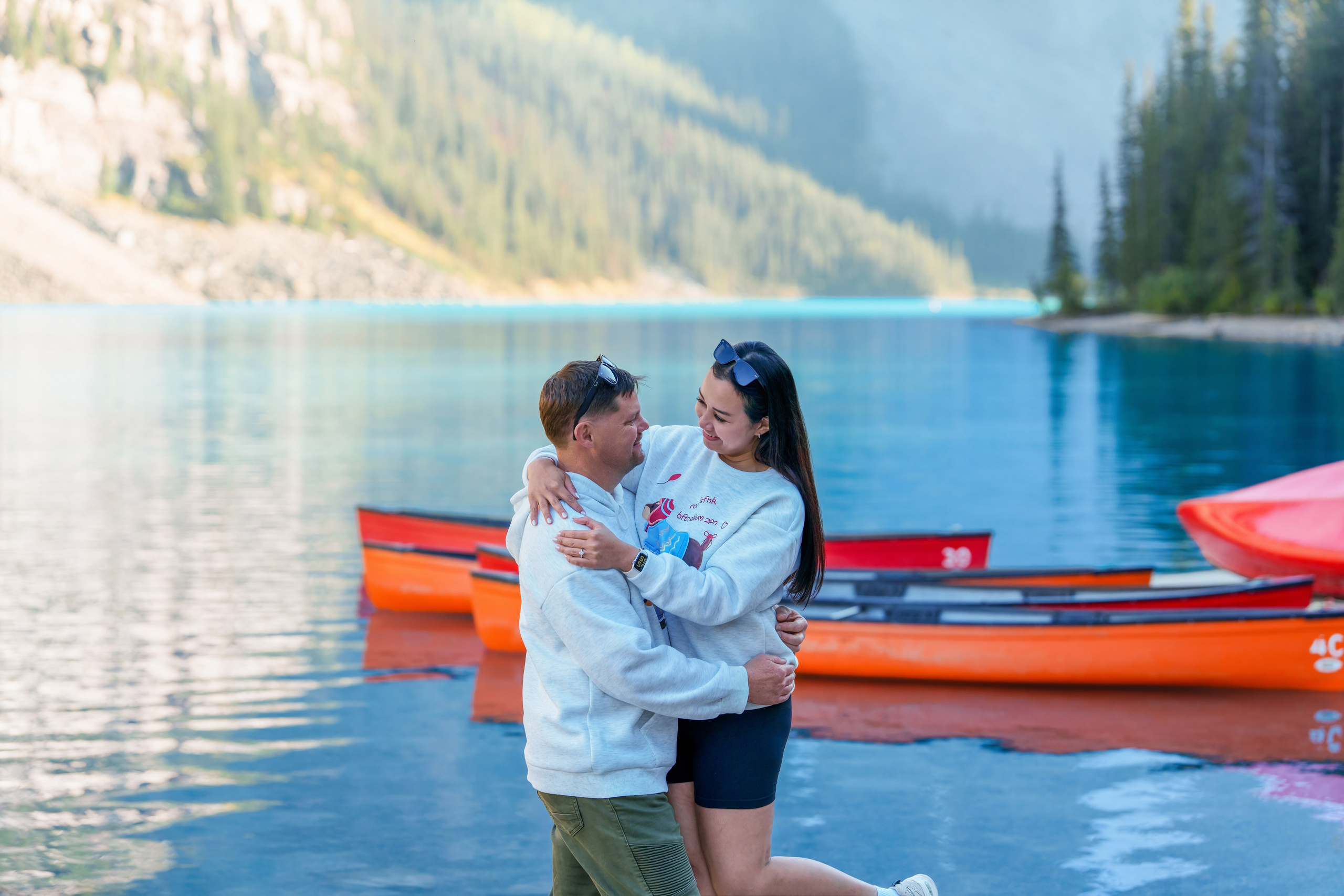 Justin & Kat — Surprise Proposal / Moraine Lake, Banff