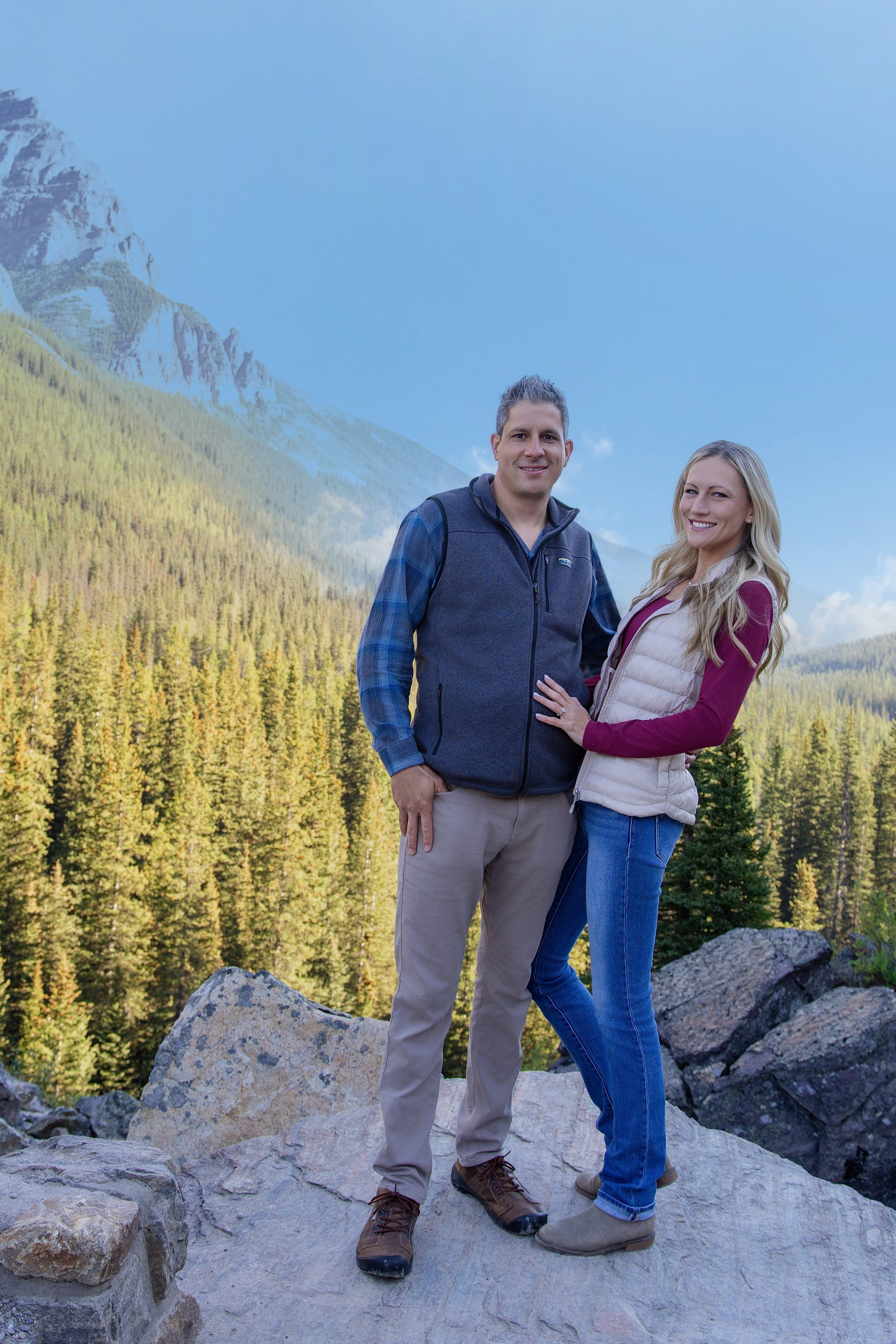 Delwin & Chelsea Engagement — Moraine Lake Photoshoot