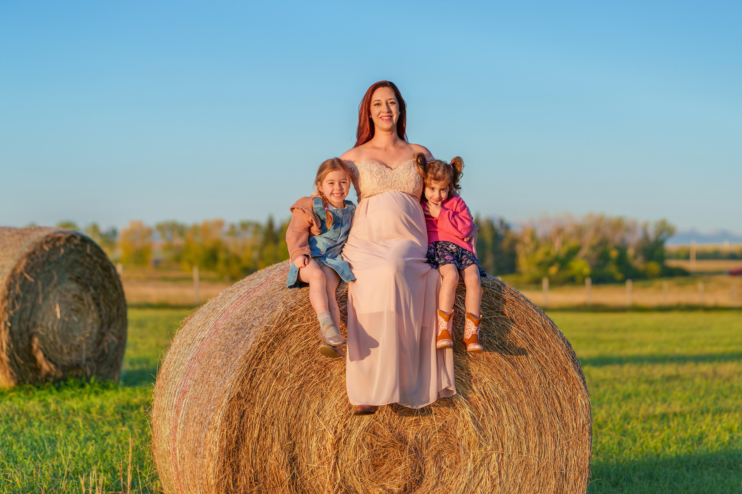 Hamilton Family. Engagement, Wedding & Family Photographer in Calgary | allo Photography