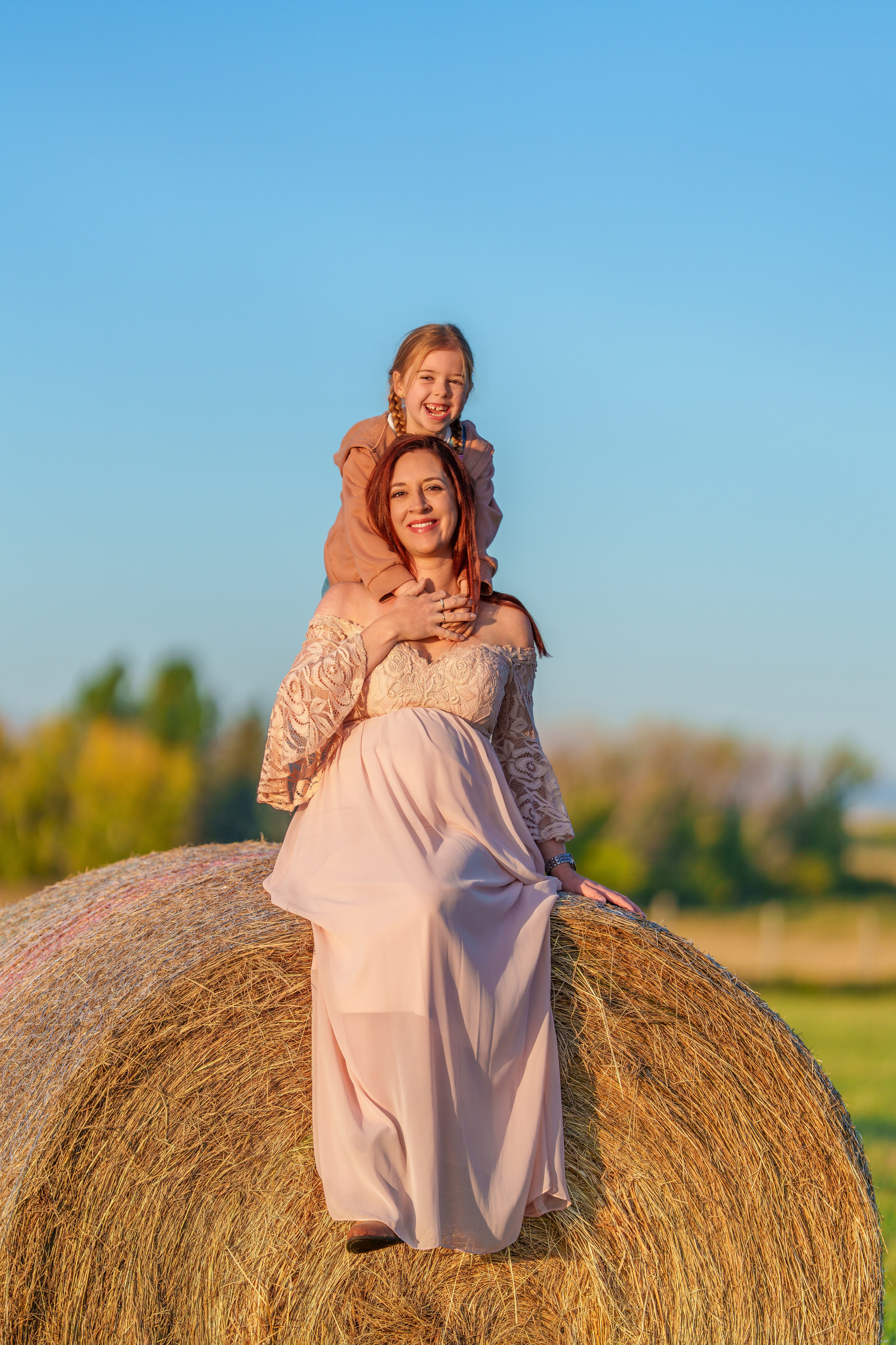 Hamilton Family. Engagement, Wedding & Family Photographer in Calgary | allo Photography