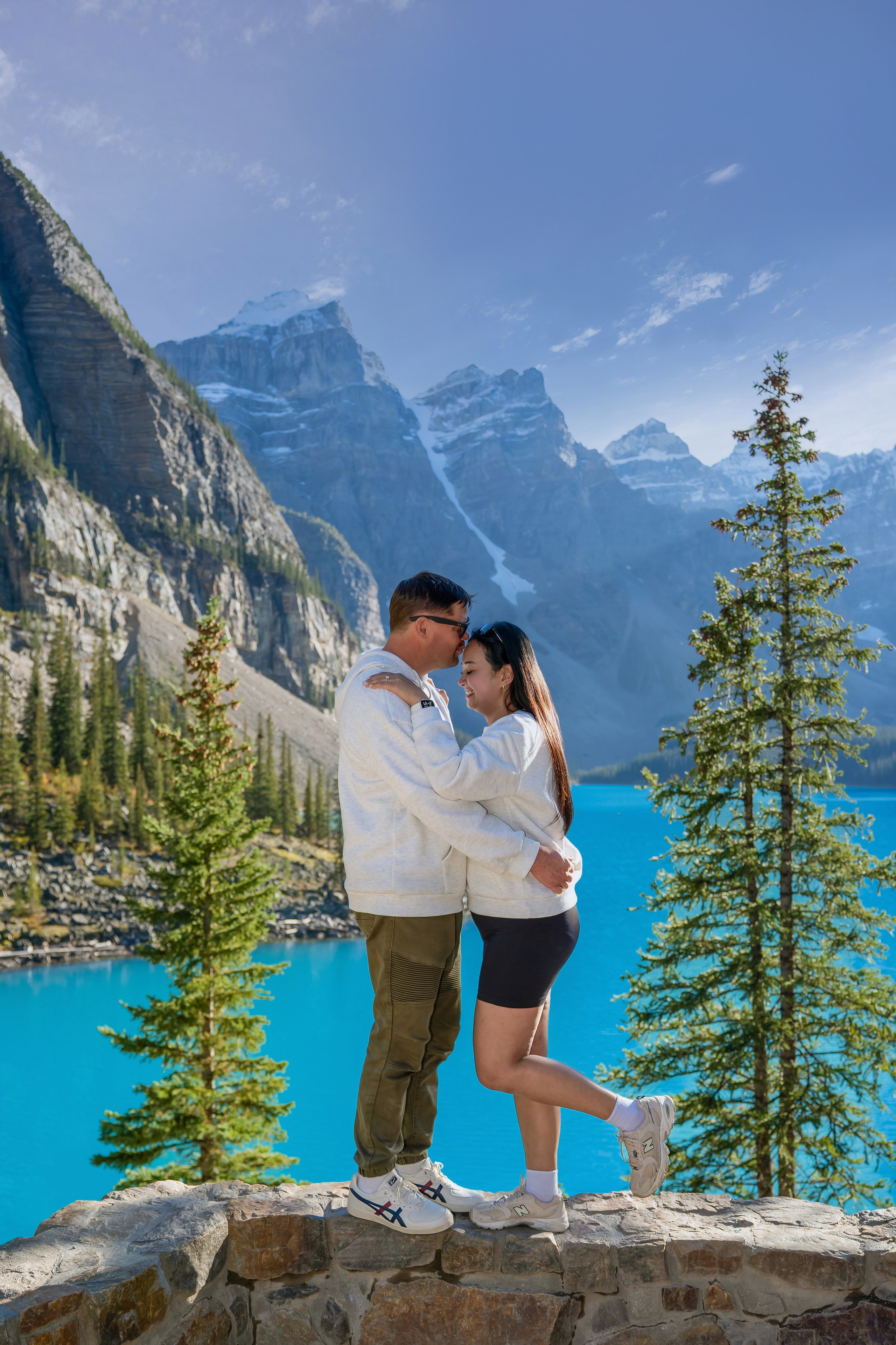 Justin & Kat — Surprise Proposal / Moraine Lake, Banff