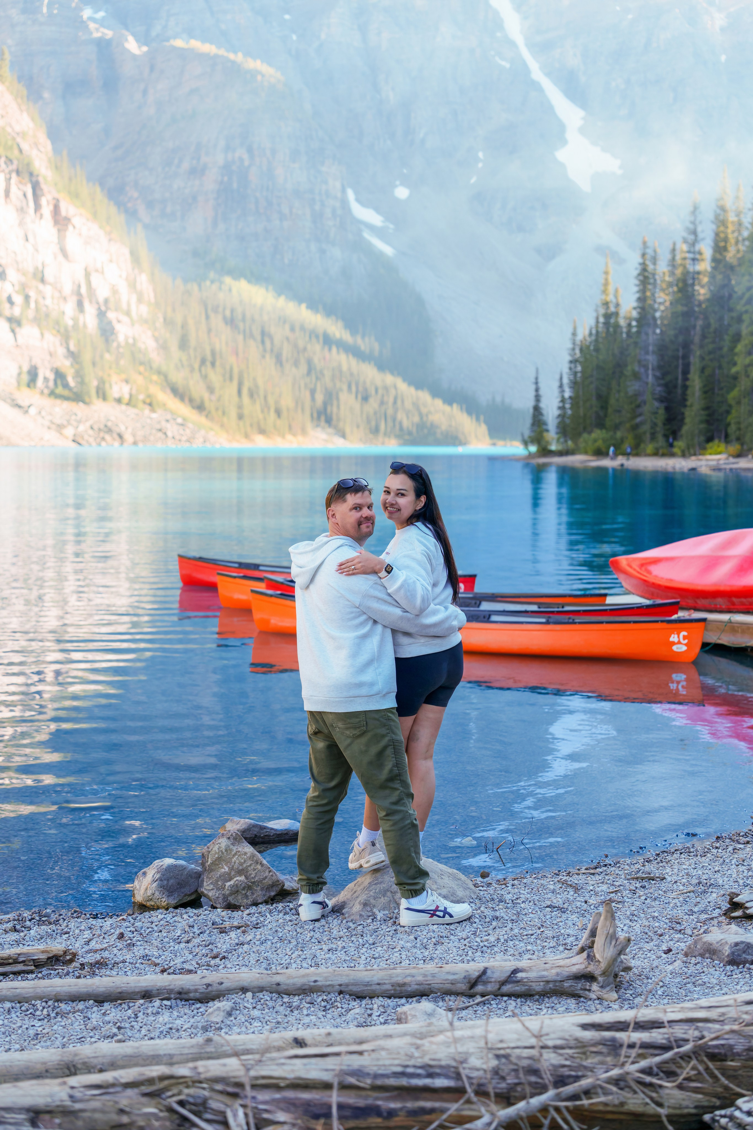 Justin & Kat — Surprise Proposal / Moraine Lake, Banff