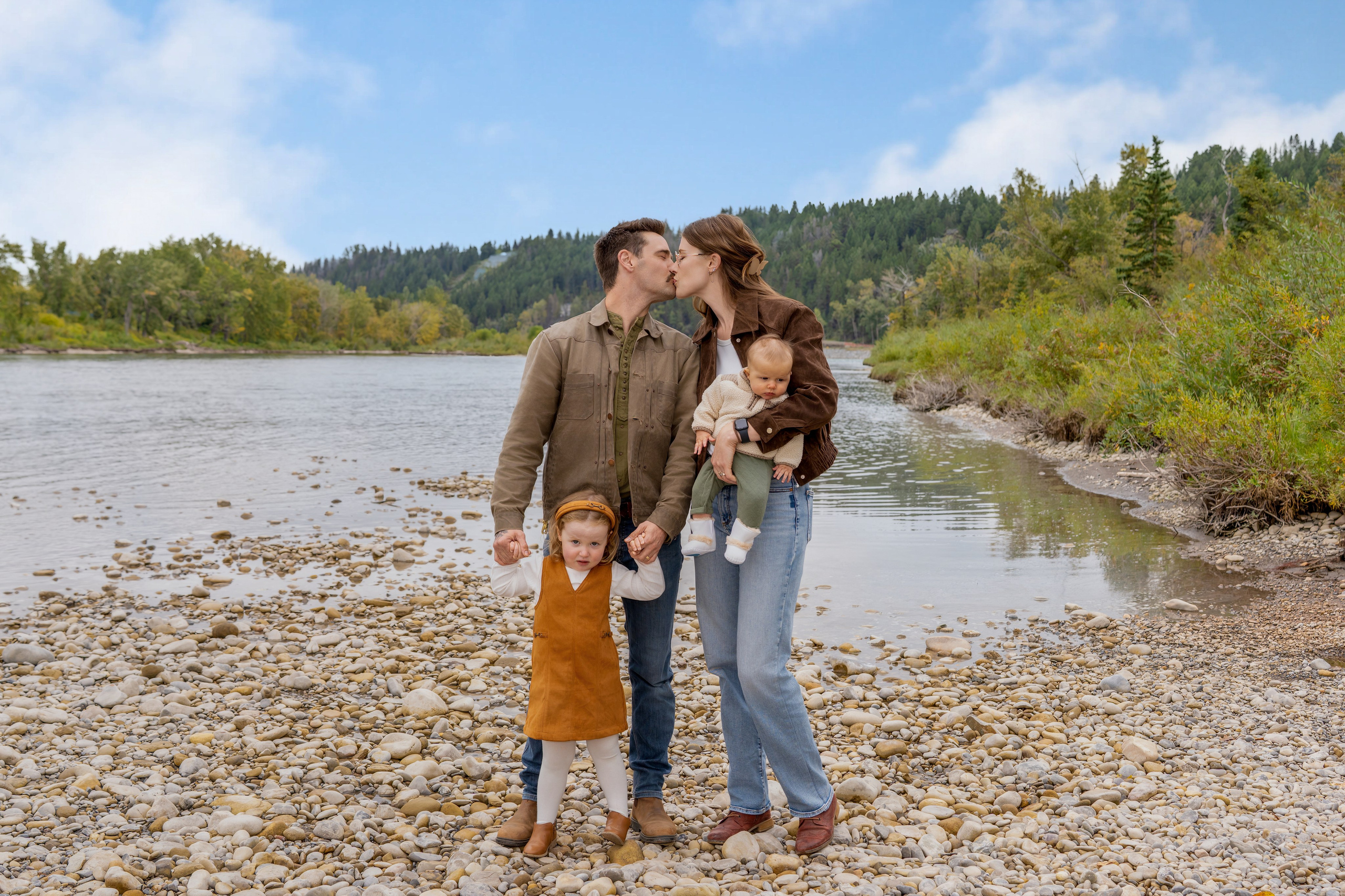 Wendy’s Family Photoshoot Calgary AB, Canada