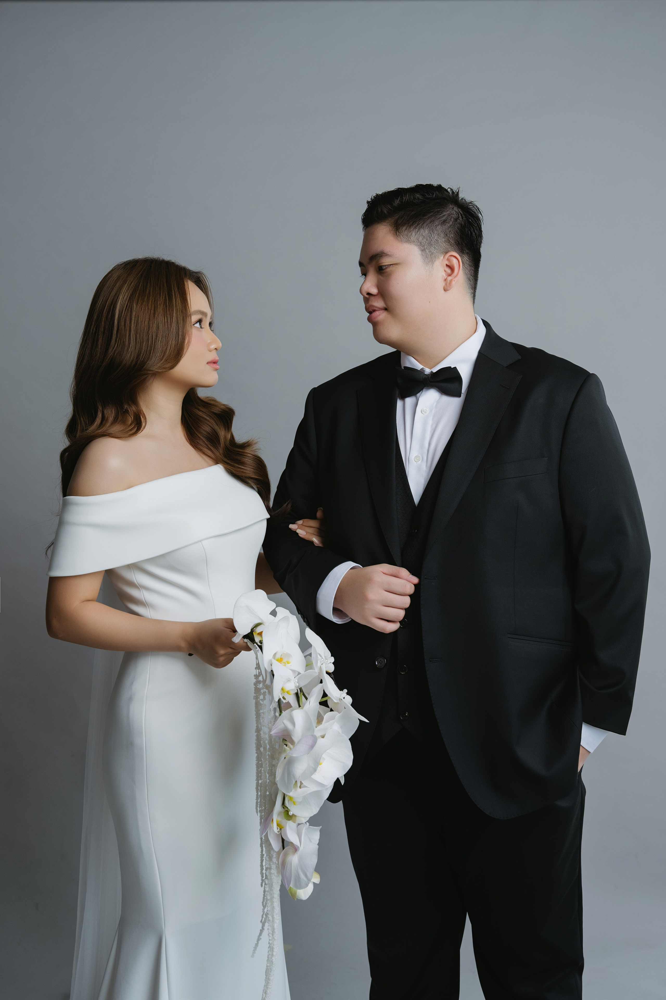 DANG & NGHI wedding photoshoot in studio. Anns wedding photography