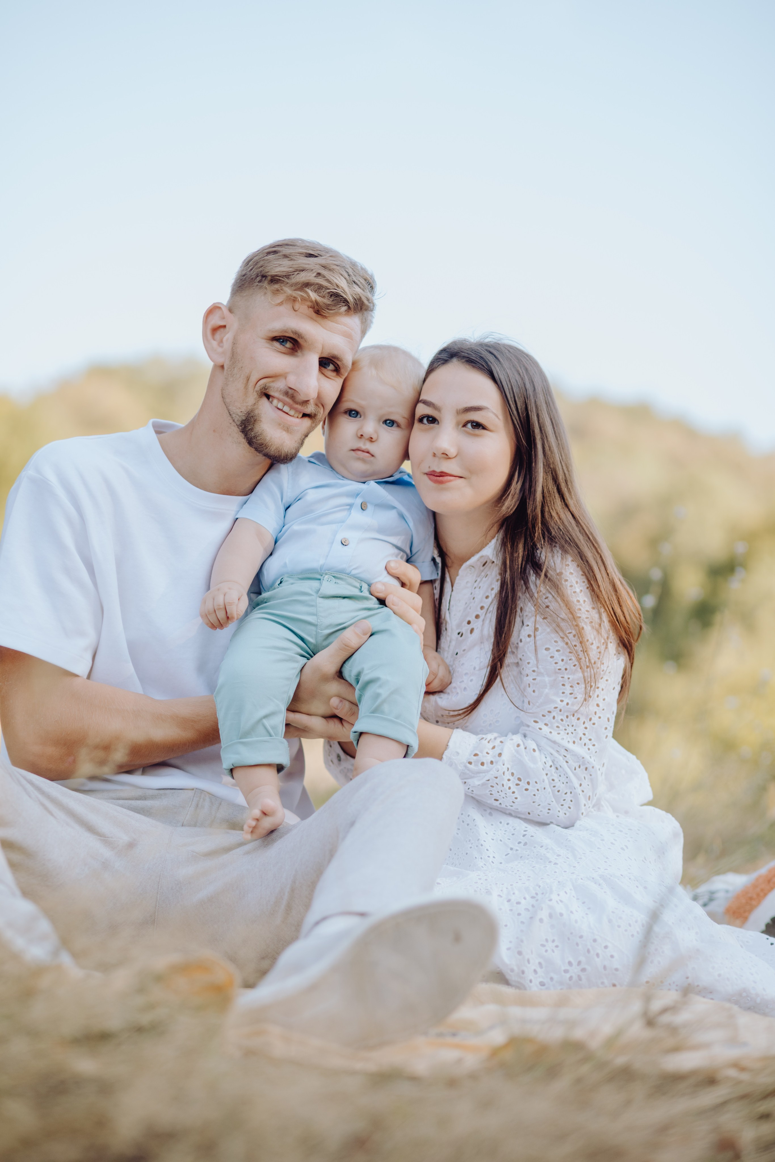 Beni & Adina. Wedding & couple photographer from Romania Rut Vetan