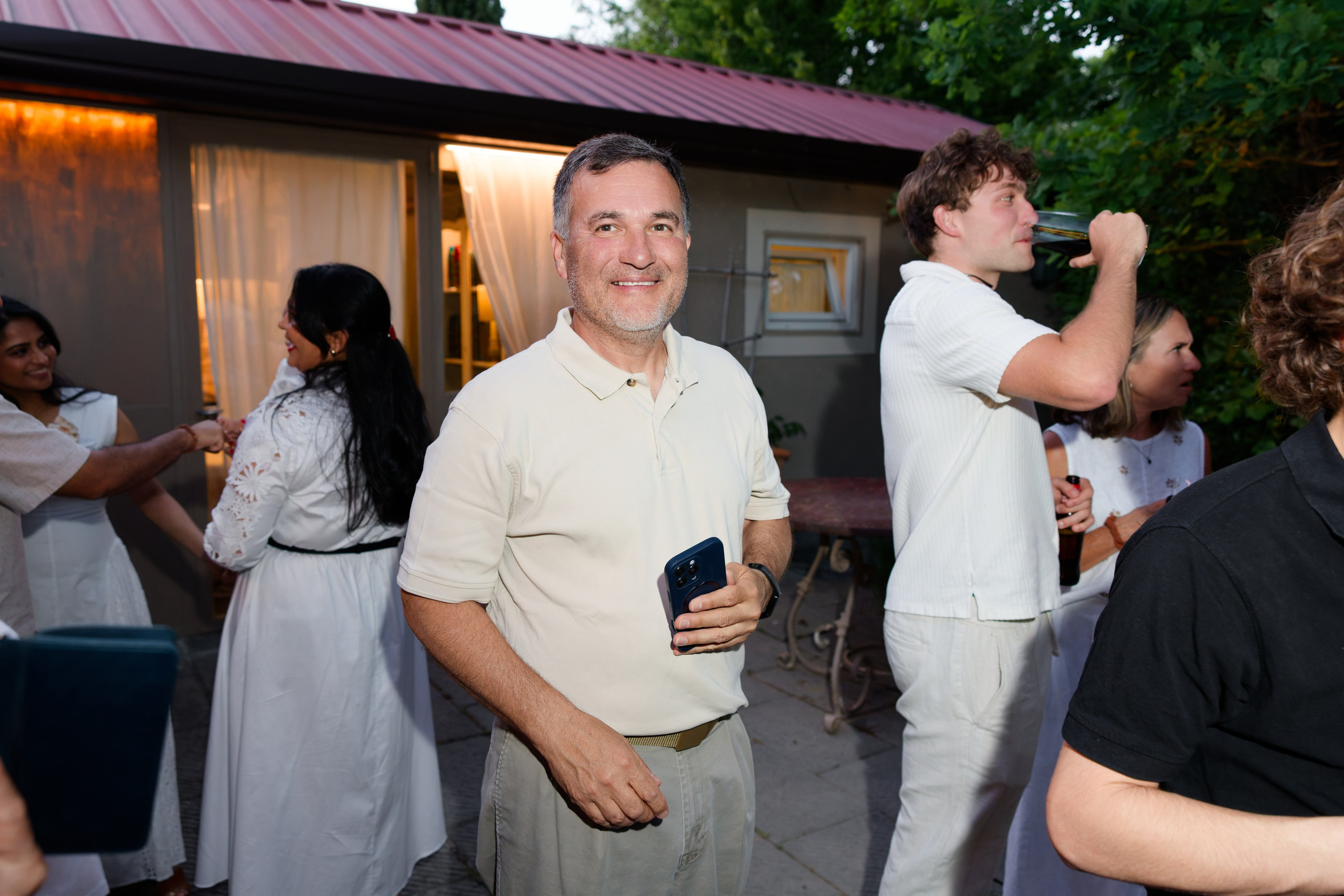 Pizza Party at Tenuta Massini, Florence, Italy. Destination Wedding Photographer — Nikita Burtsev