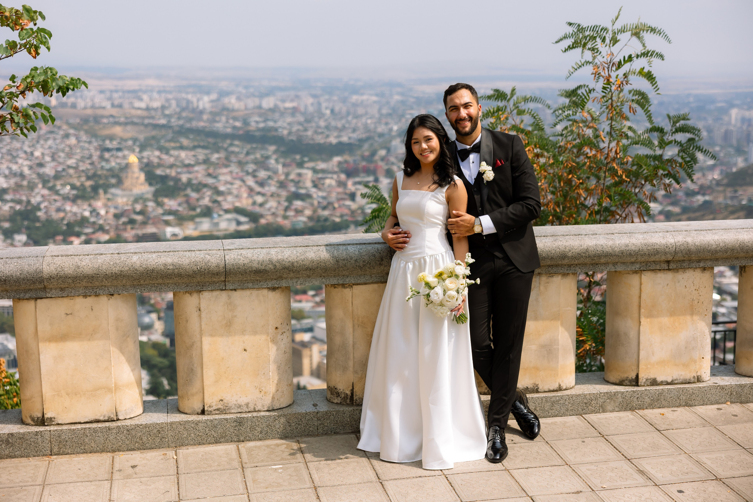 Sharing happy moments. Wedding photographer in Tbilisi Ioseb Mamniashvili