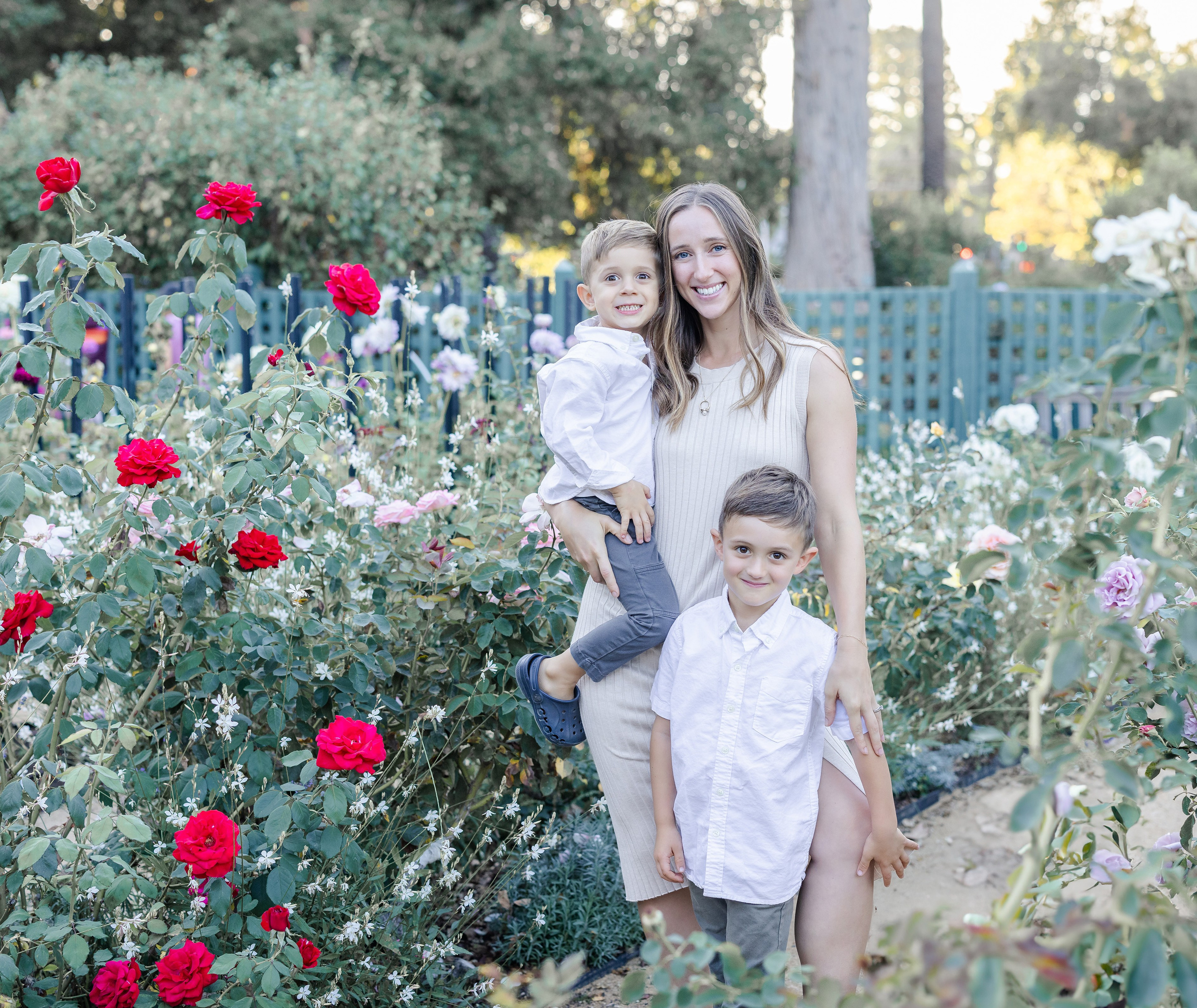 Family Garden Story. Levantera Photo San Francisco Bay Area Photographer Natalia
