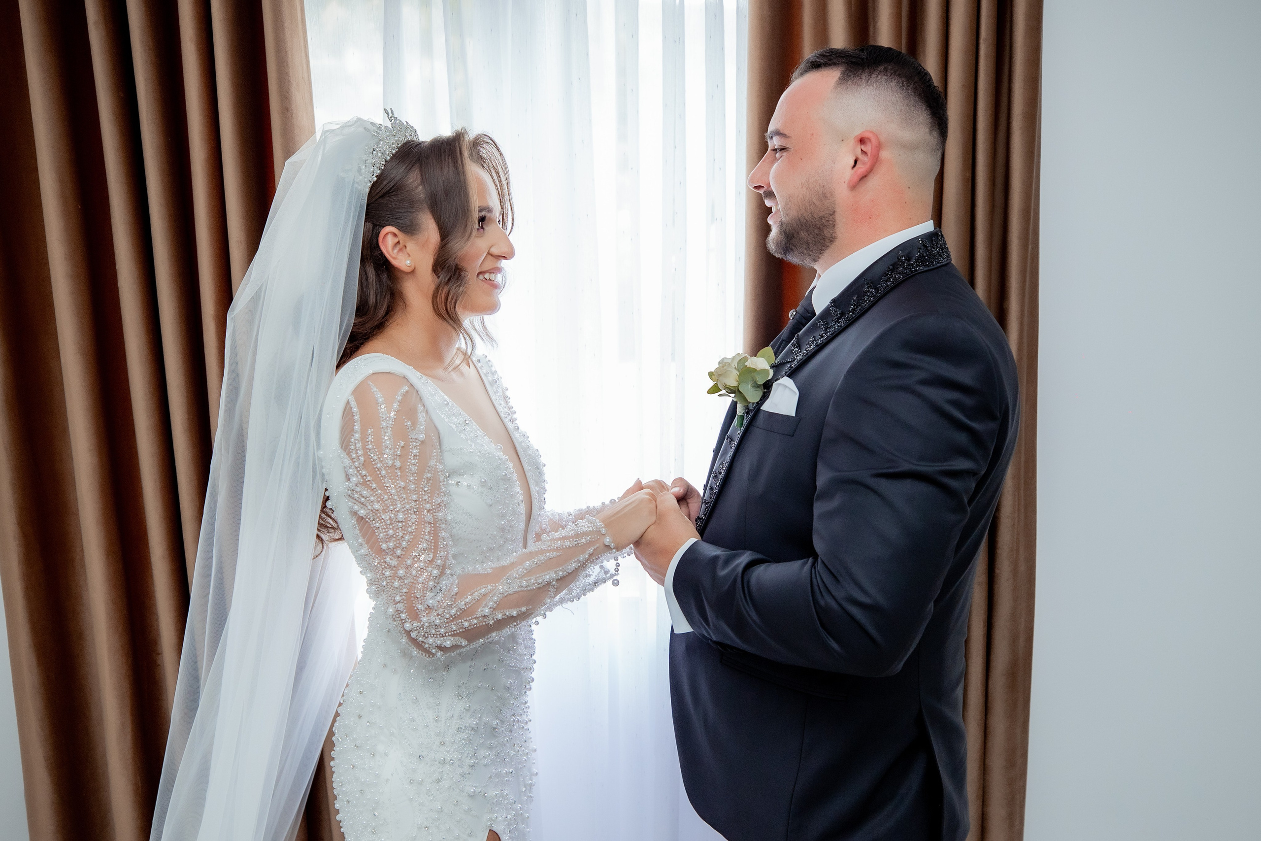 Adrian & Andreea. Foto - Video ACreation