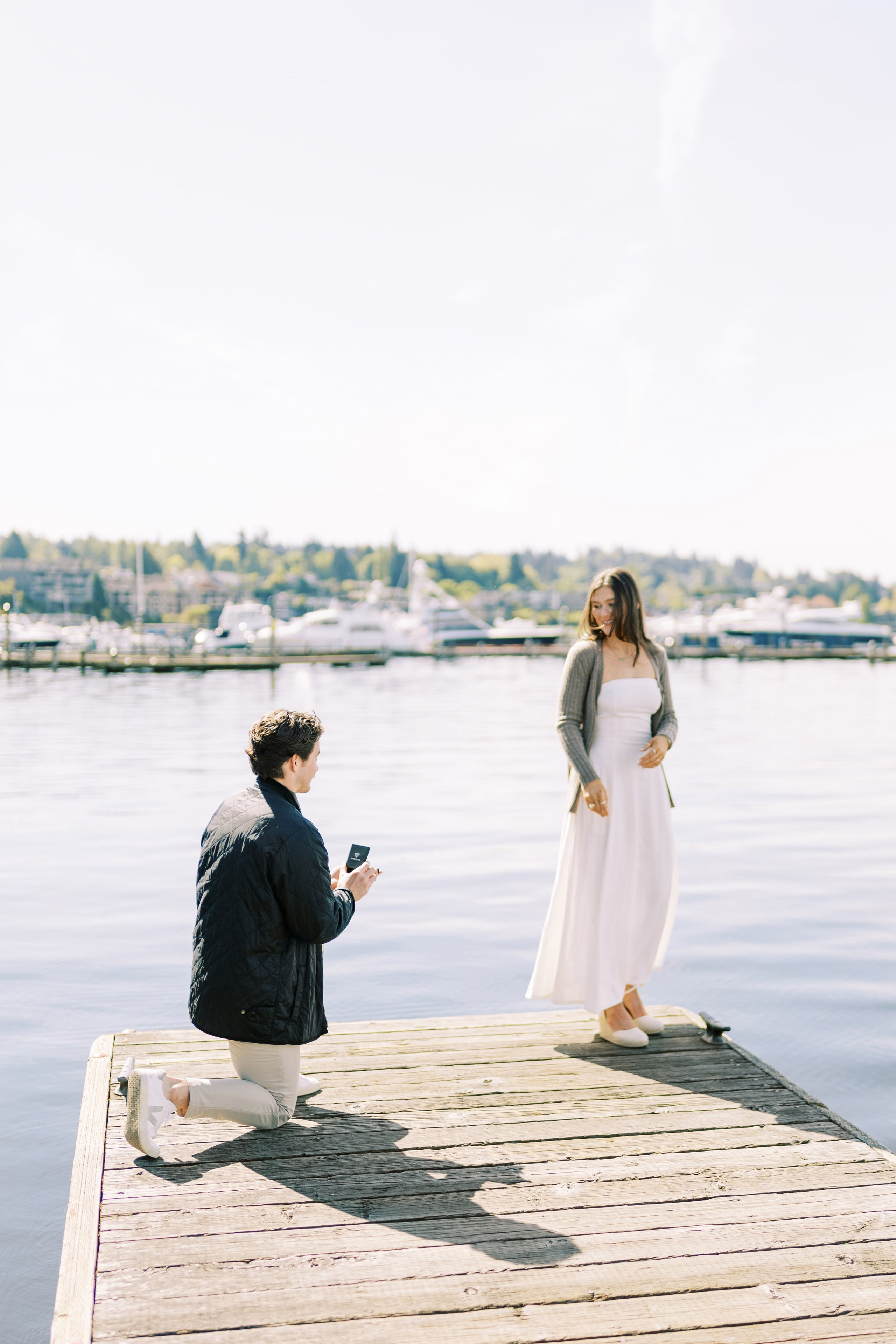 Engagement photo shoot Jake & Caroline / May 2024. Marina Park|Kirkland, WA. EVAN ARISTOV WEDDING PHOTOGRAPHY — Seattle Wedding Photographer