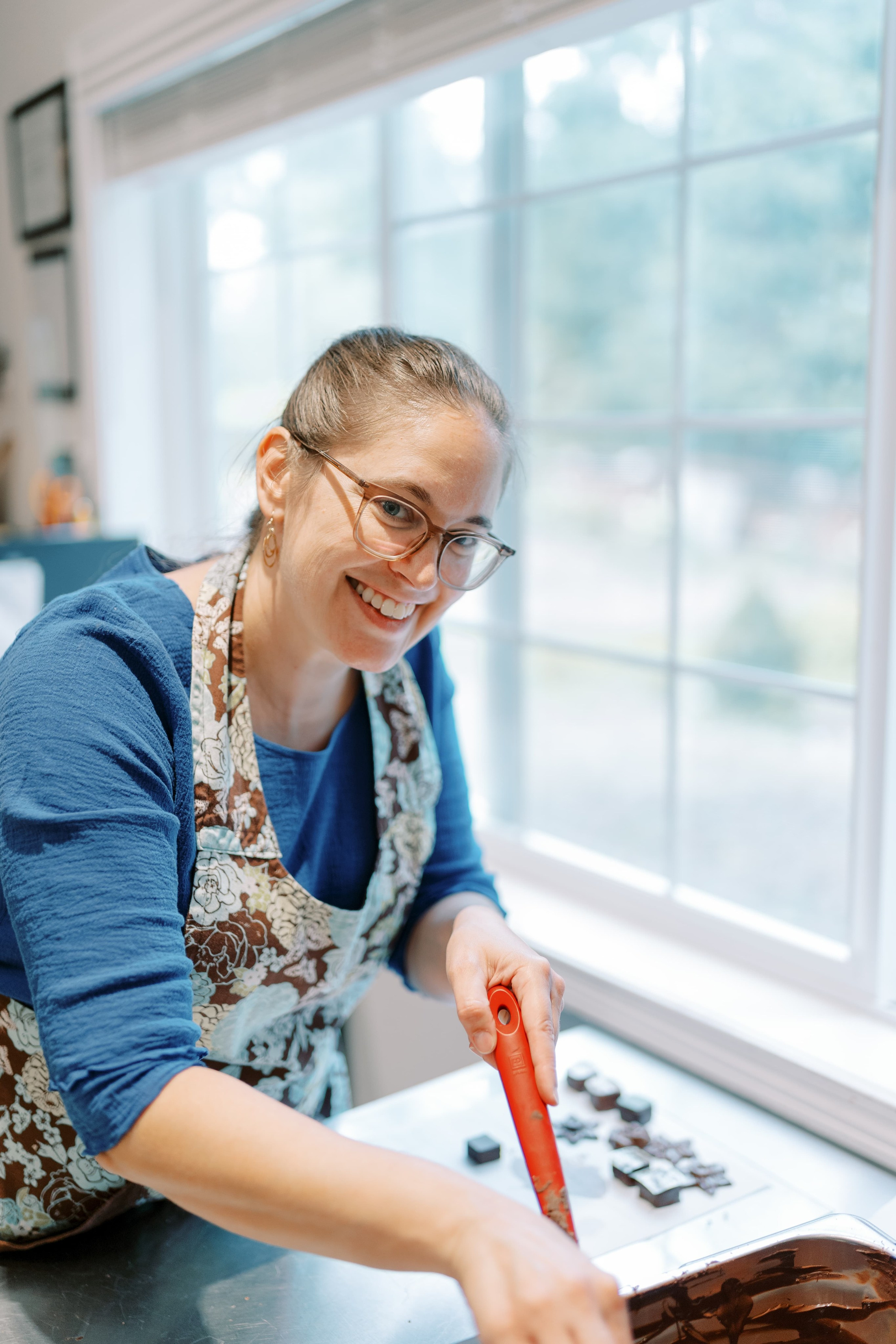 Event: Chocolate-Making Workshop. EVAN ARISTOV WEDDING PHOTOGRAPHY — Seattle Wedding Photographer