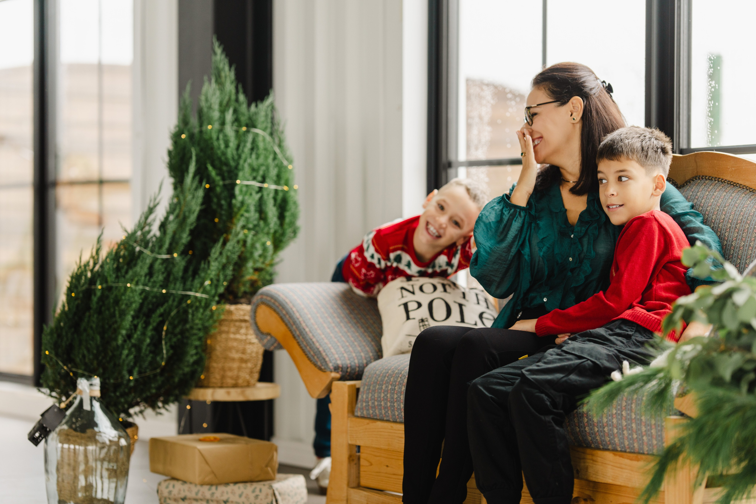 Studio Sunset Barn (Balaceanca). Fotograf evenimente. Fotograf nunta. Fotograf Botez. Mihaela Savu