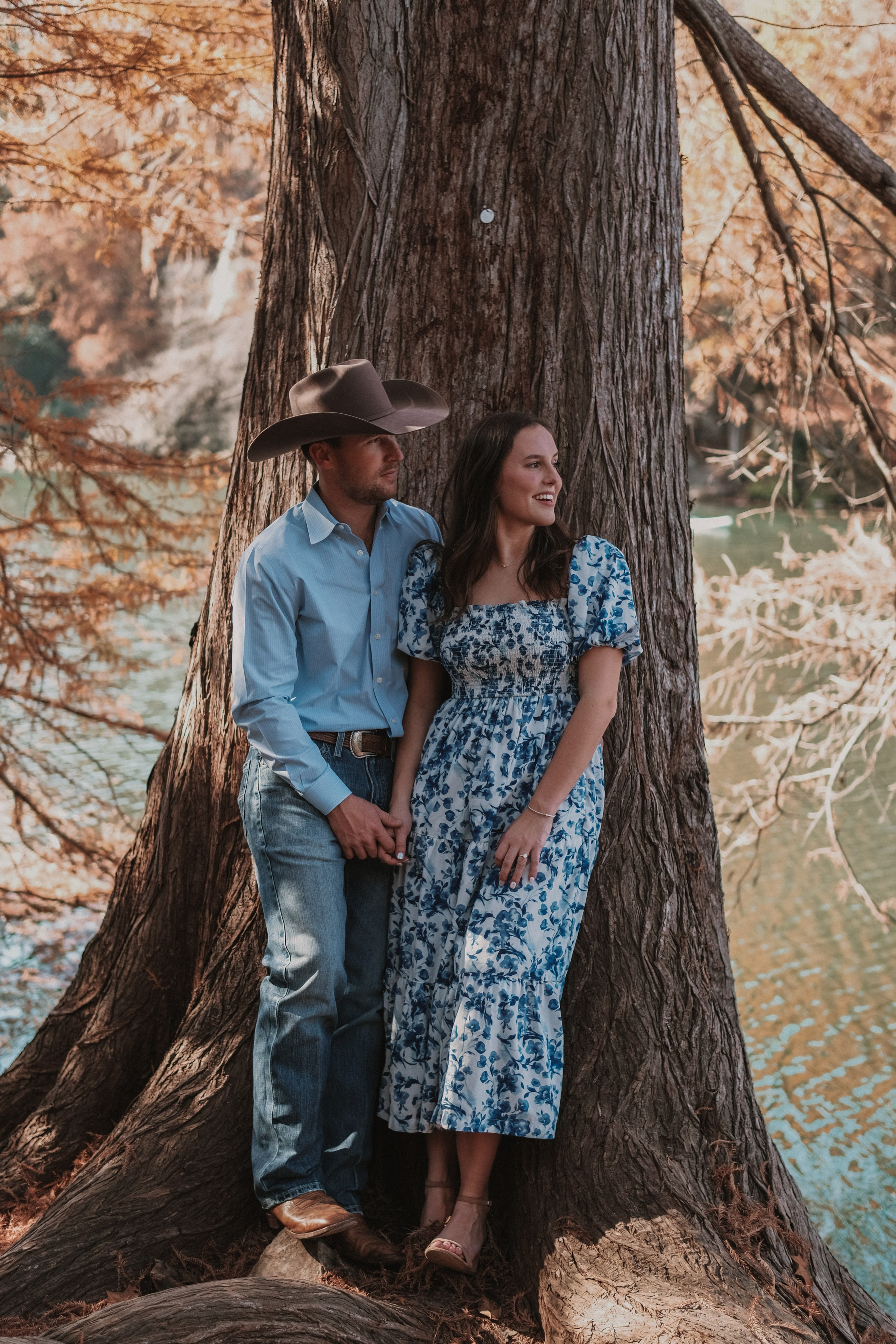 I LOVE YOU. Lens Captures Life