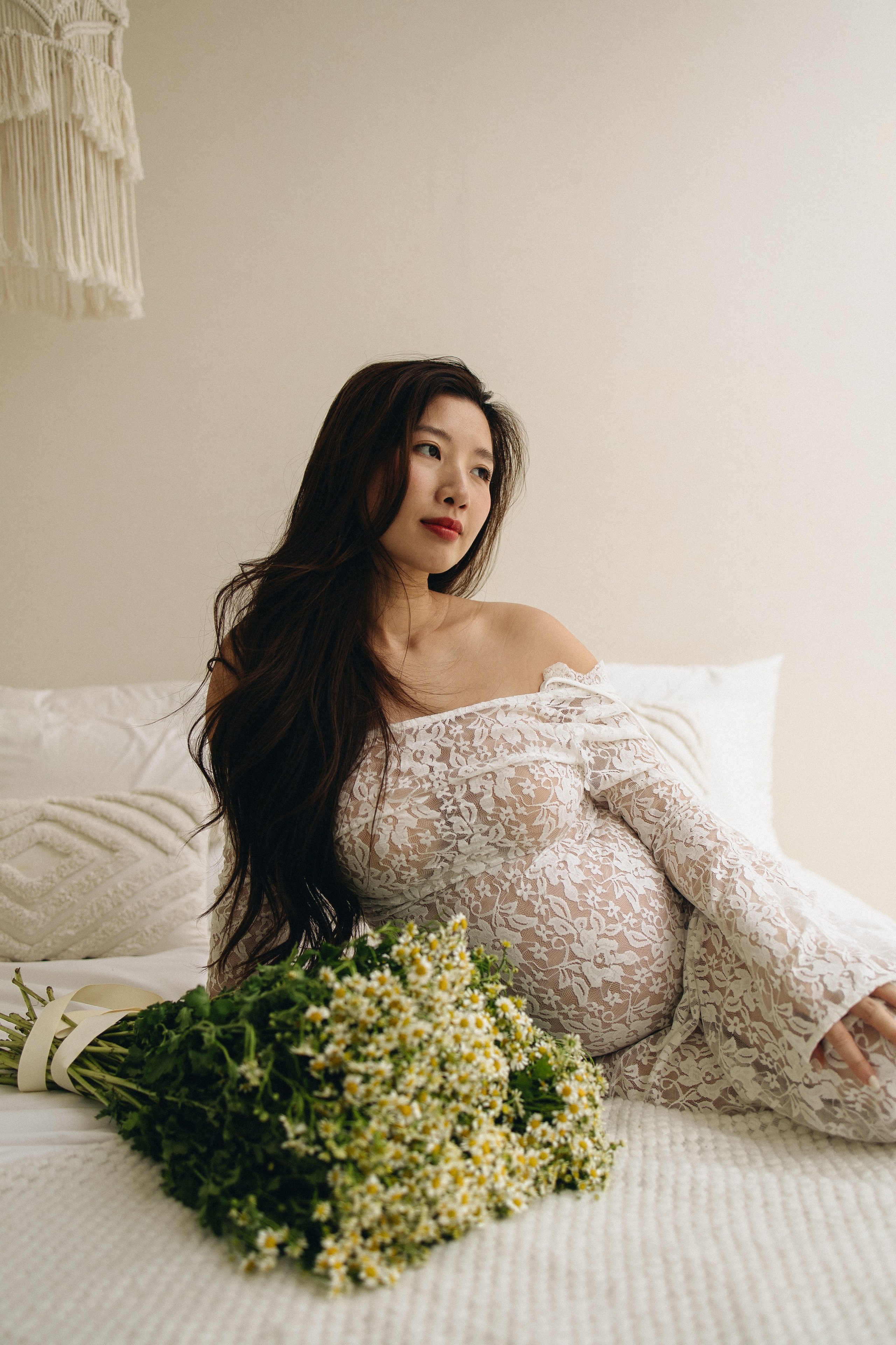 The Sweetest Anticipation. Family and wedding photographer in Bangkok, Thailand