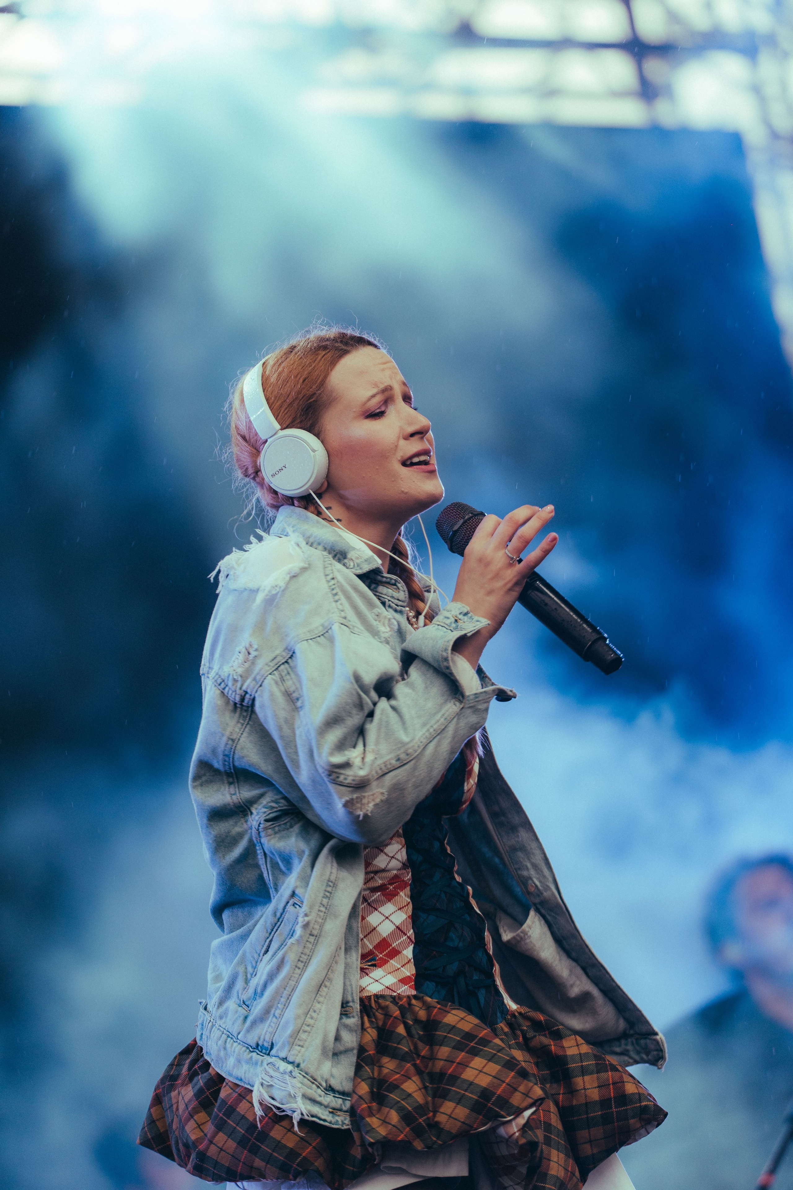 Monetochka. OutLoud Fest. Concert and portrait photographer in Prague