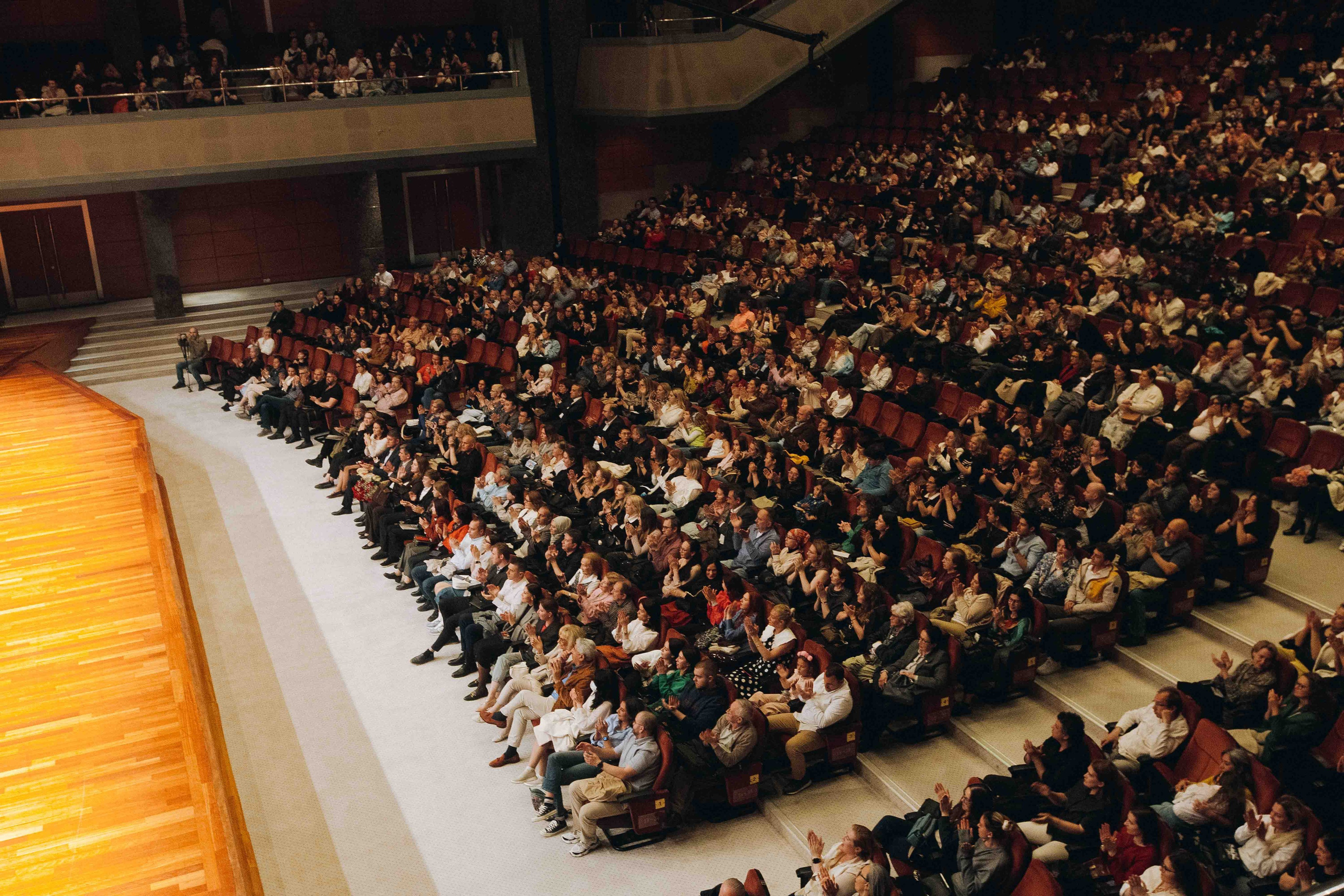 The Tchaikovsky Academic Grand Symphony Orchestra in Istanbul. Wedding&Event photographer Ismail Rzayev in Baku
