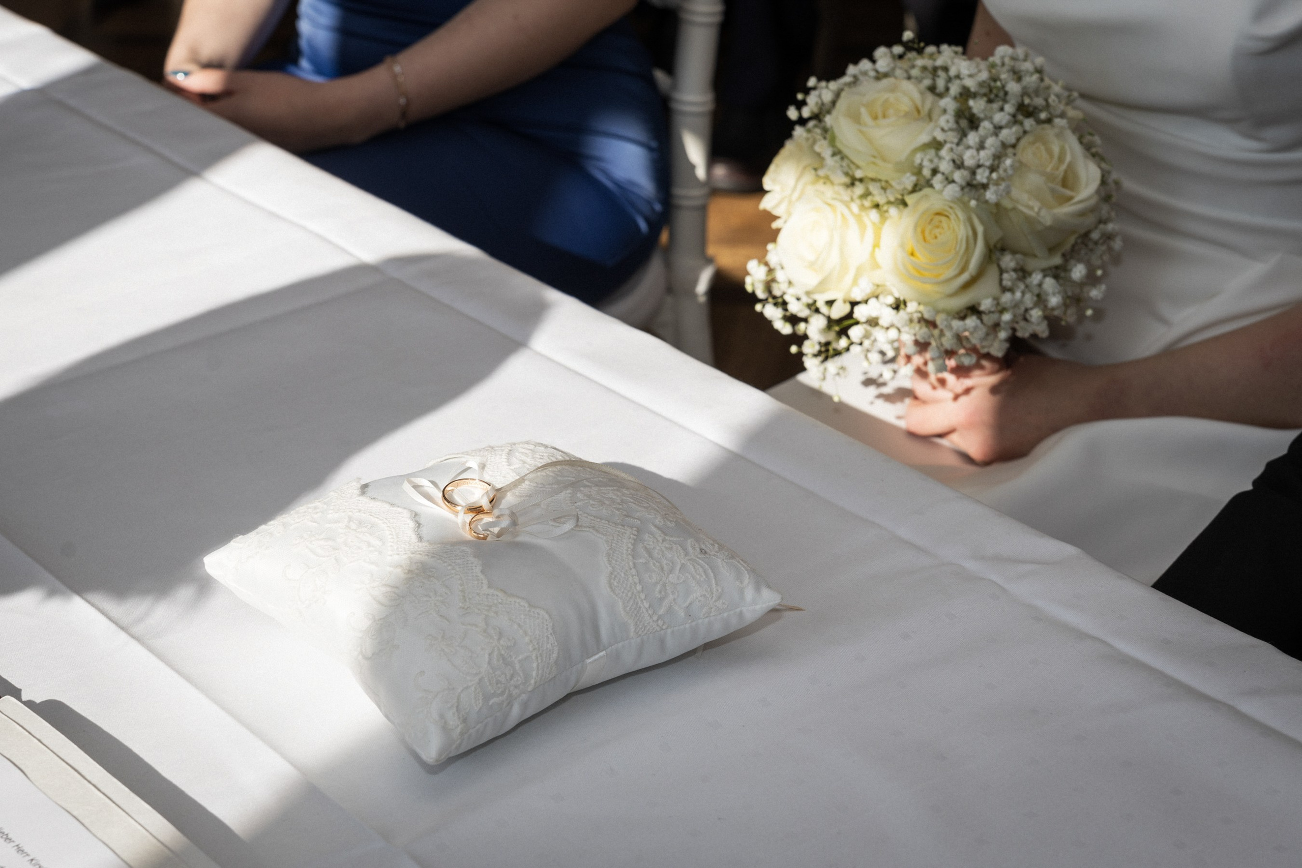 Standesamtliche Trauung Ovelgönne – Natürliche Hochzeitsfotos & Emotionale Reportagen!. Hochzeitsfotografin in Gütersloh | Authentische Hochzeitsreportagen | TK Photographie