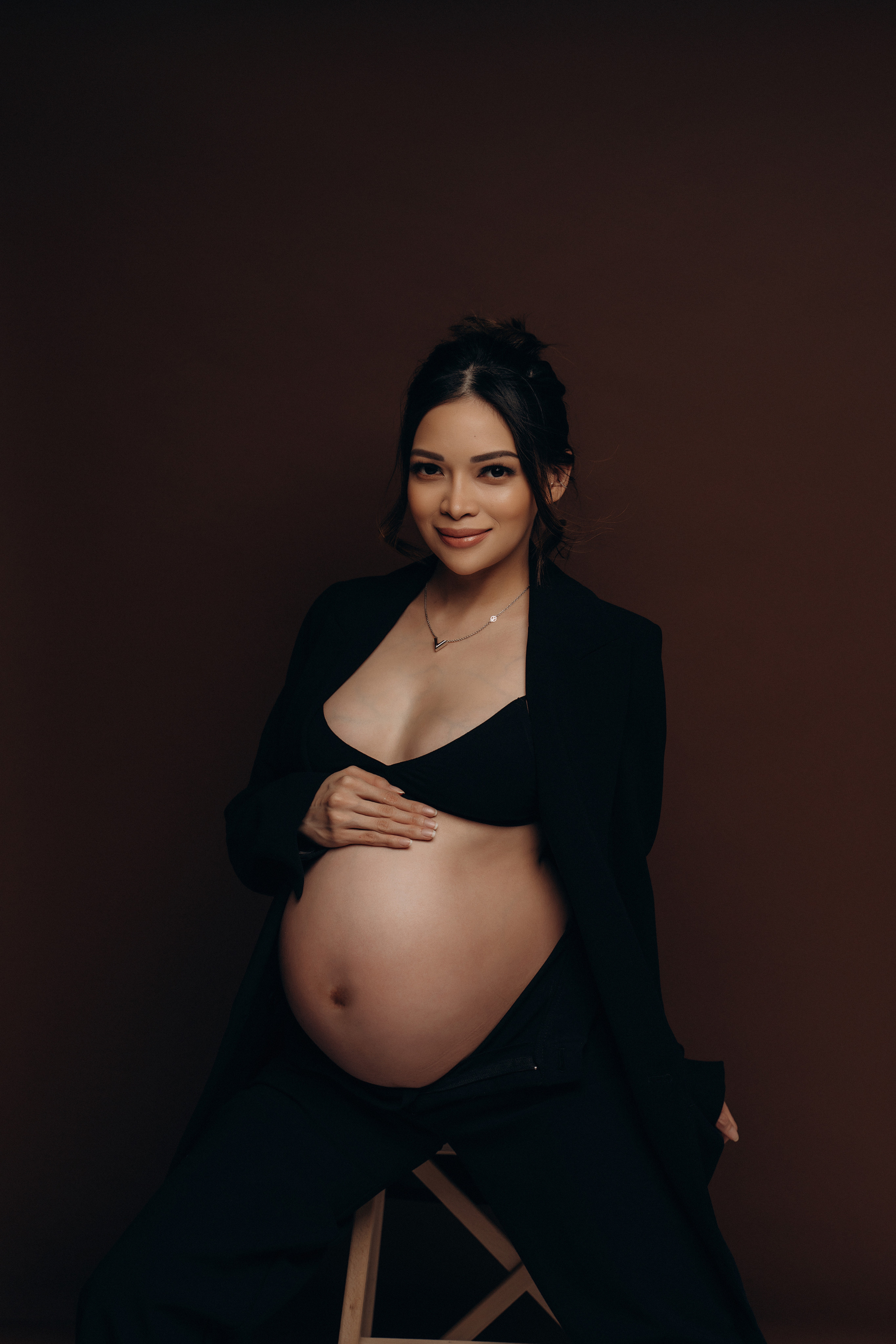 STUDIO: Anne. Maternity/Love story/Wedding photographer