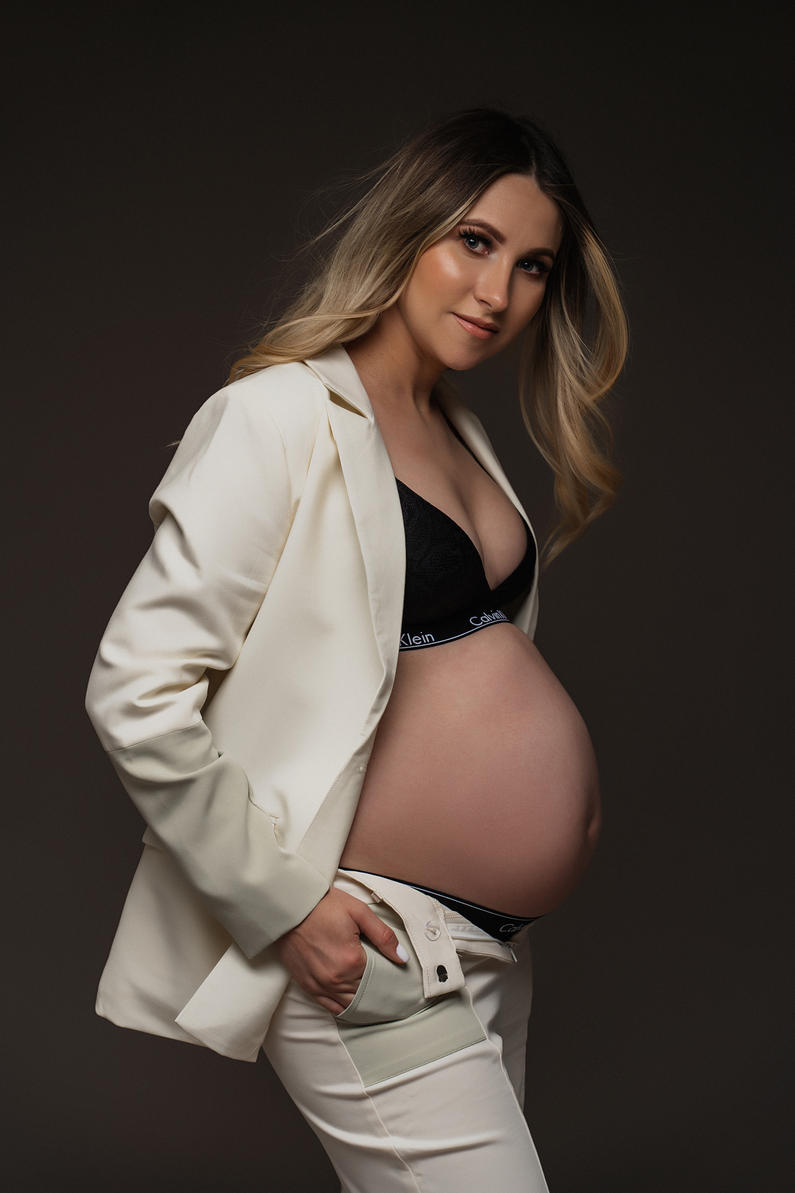 STUDIO: Violeta. Main