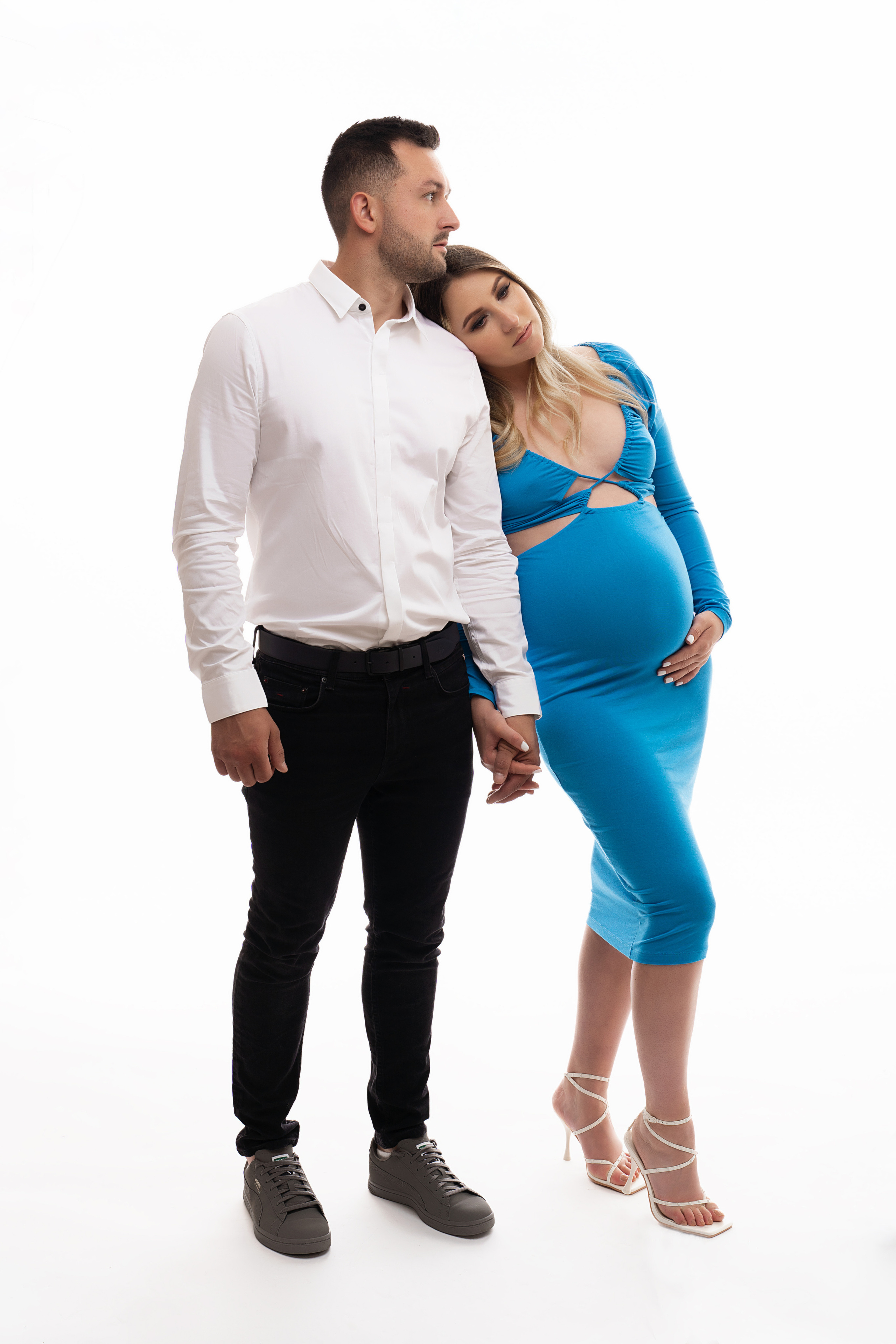 STUDIO: Violeta. Main