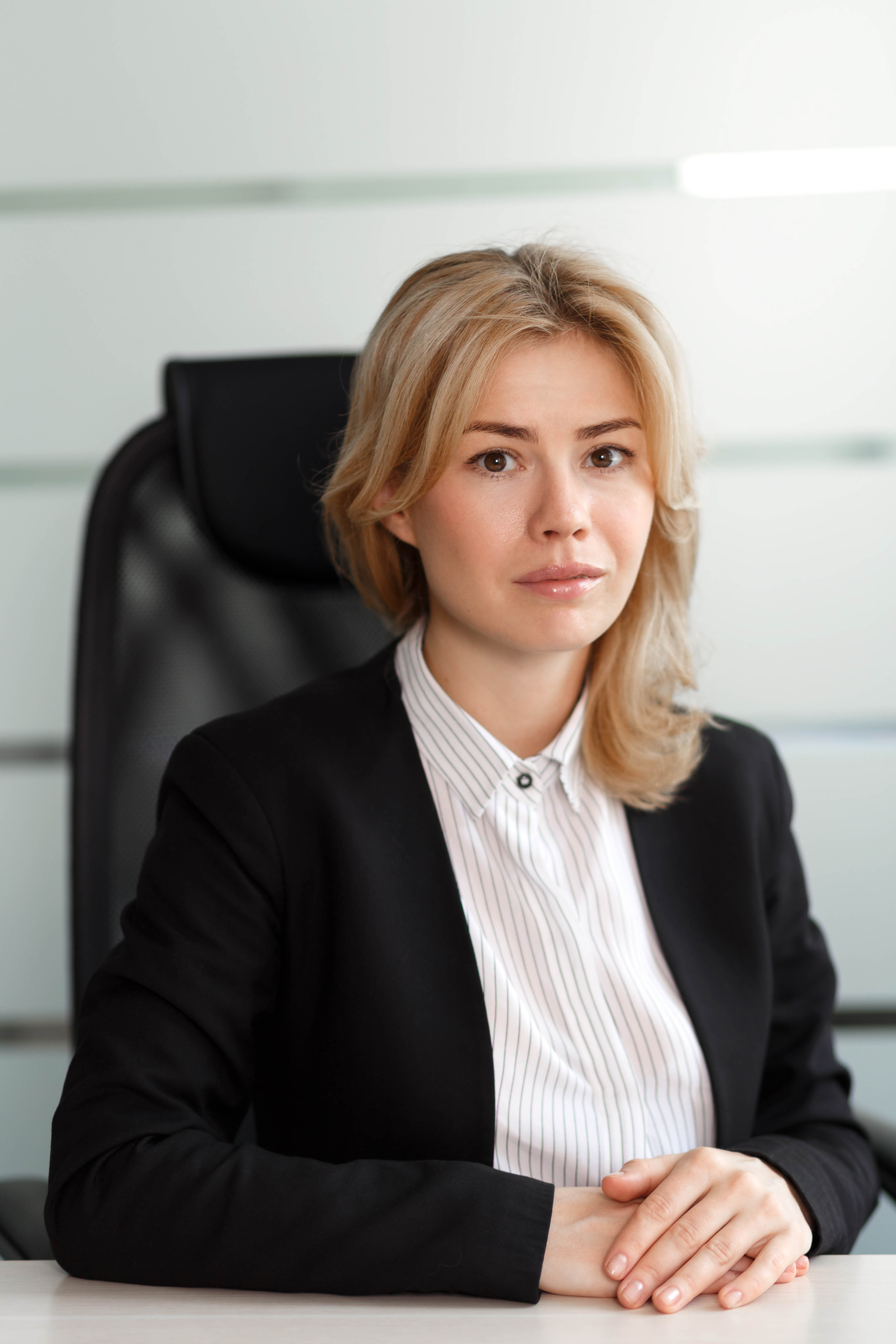 БИЗНЕС—ПОРТРЕТ. Photographer in Frankfurt Evgeniia Dubrov