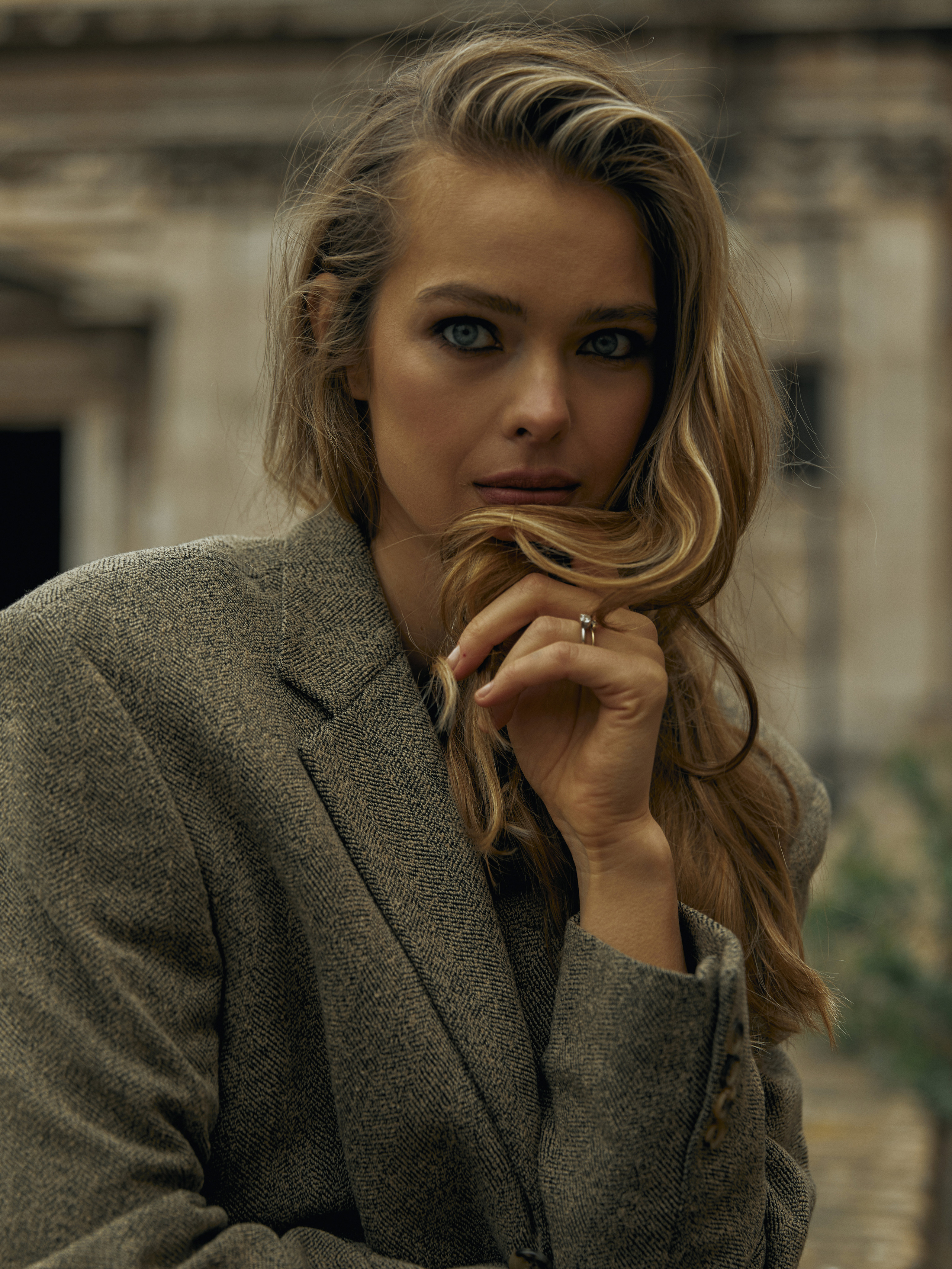 Potrait of a young woman in Italy, photographer in Rome, photographer in Italy, fotograf in Italien, Schweinfurt foto, Schweinfurt Fotogeschäft, Schweinfurt fotoshooting, Schweinfurt Hochzeit 