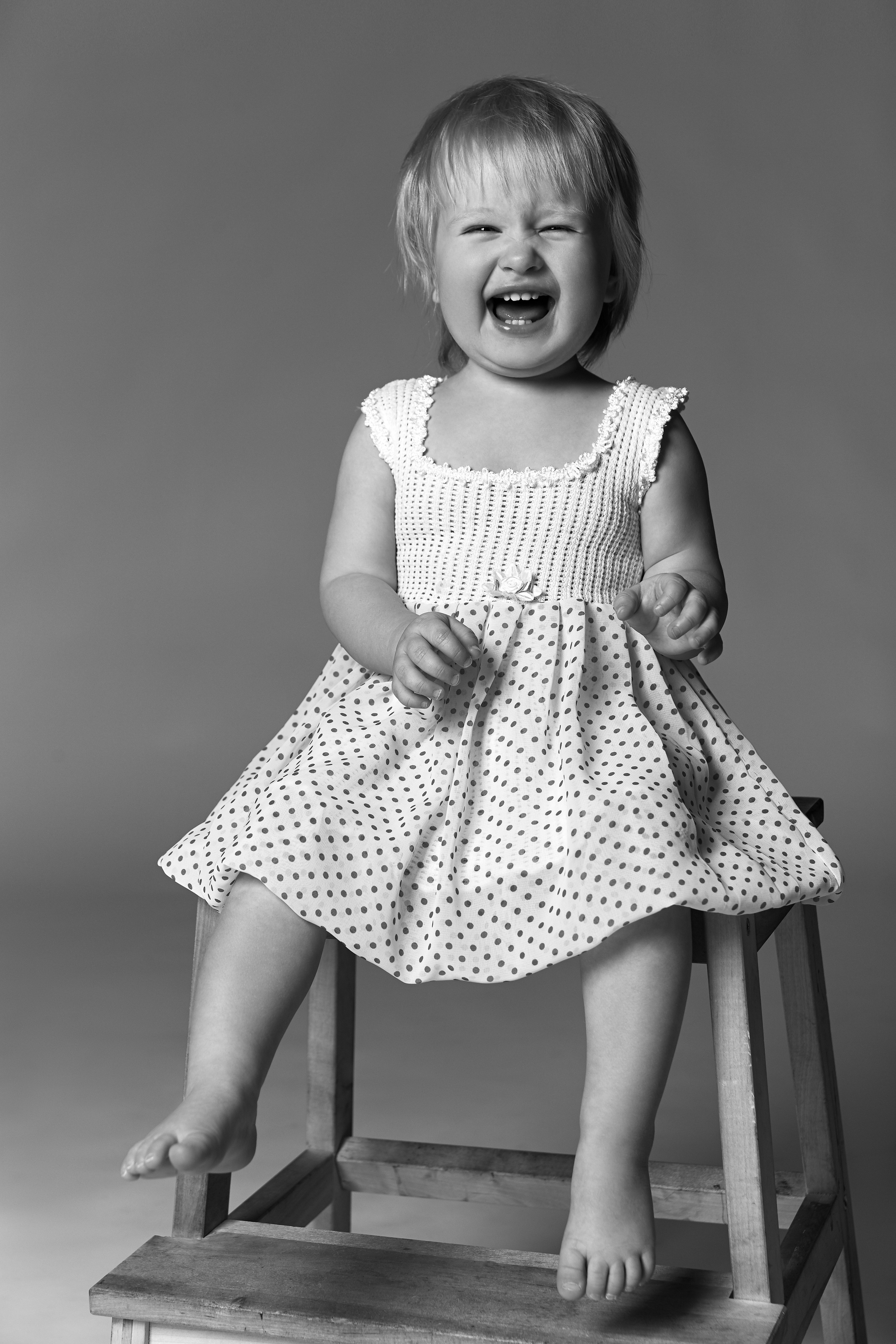 Schwanger Fotoshooting Babybauch, pregnant woman photo, Schwangerschaft foto, Fotograf in Deutschland, Weiss und schwarz foto , fotograf in Schweinfurt , Fotograf in Frankfurt, Fotograf in Würzburg,  Schweinfurt foto , Nuremberg fotograf , fotograf in der nähe , fotograf in München , fotograf in meiner nähe, Schweinfurt foto, Schweinfurt Fotogeschäft, Schweinfurt fotoshooting, Familienfoto Schweinfurt