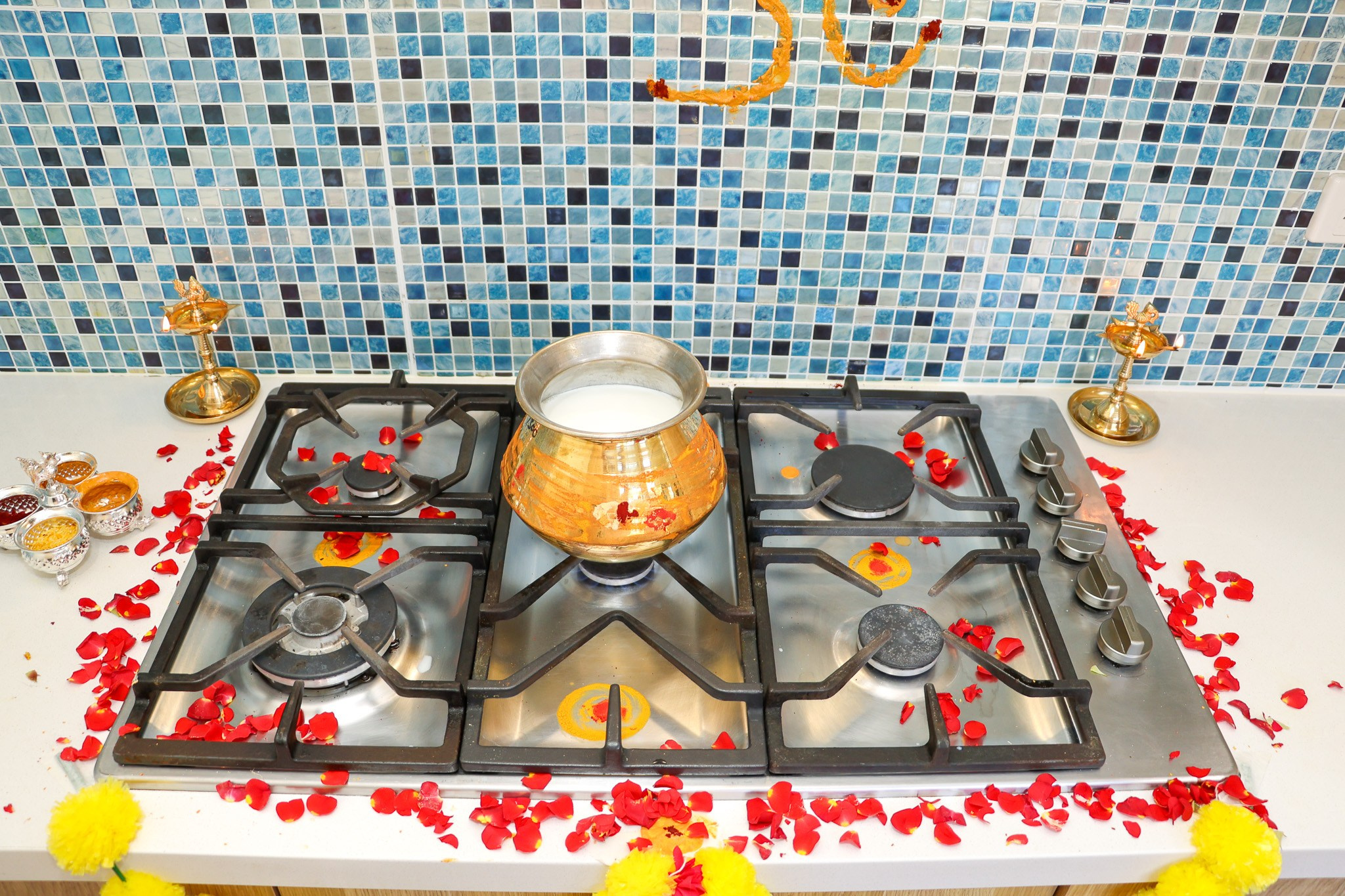 Ashok & Dvija’s Housewarming Ceremony. MHCreative is family-oriented photographer based in SYDNEY