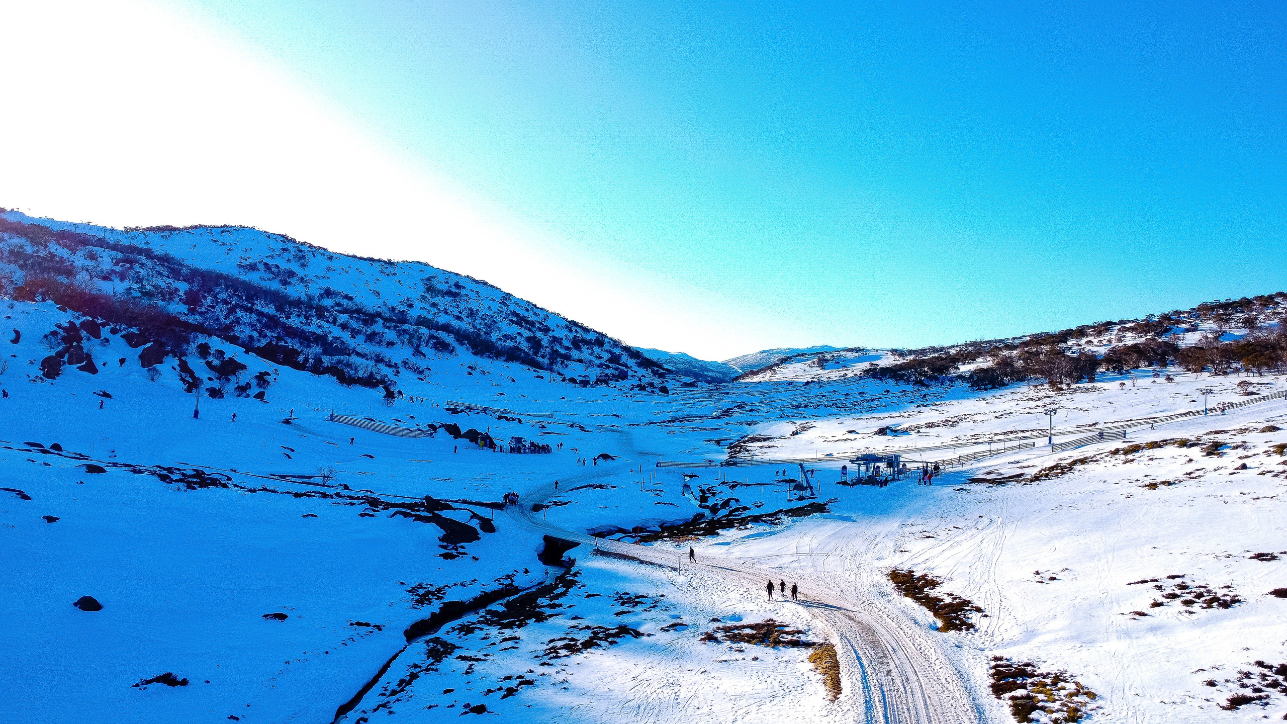 WallMuse. MHCreative is family-oriented photographer based in SYDNEY