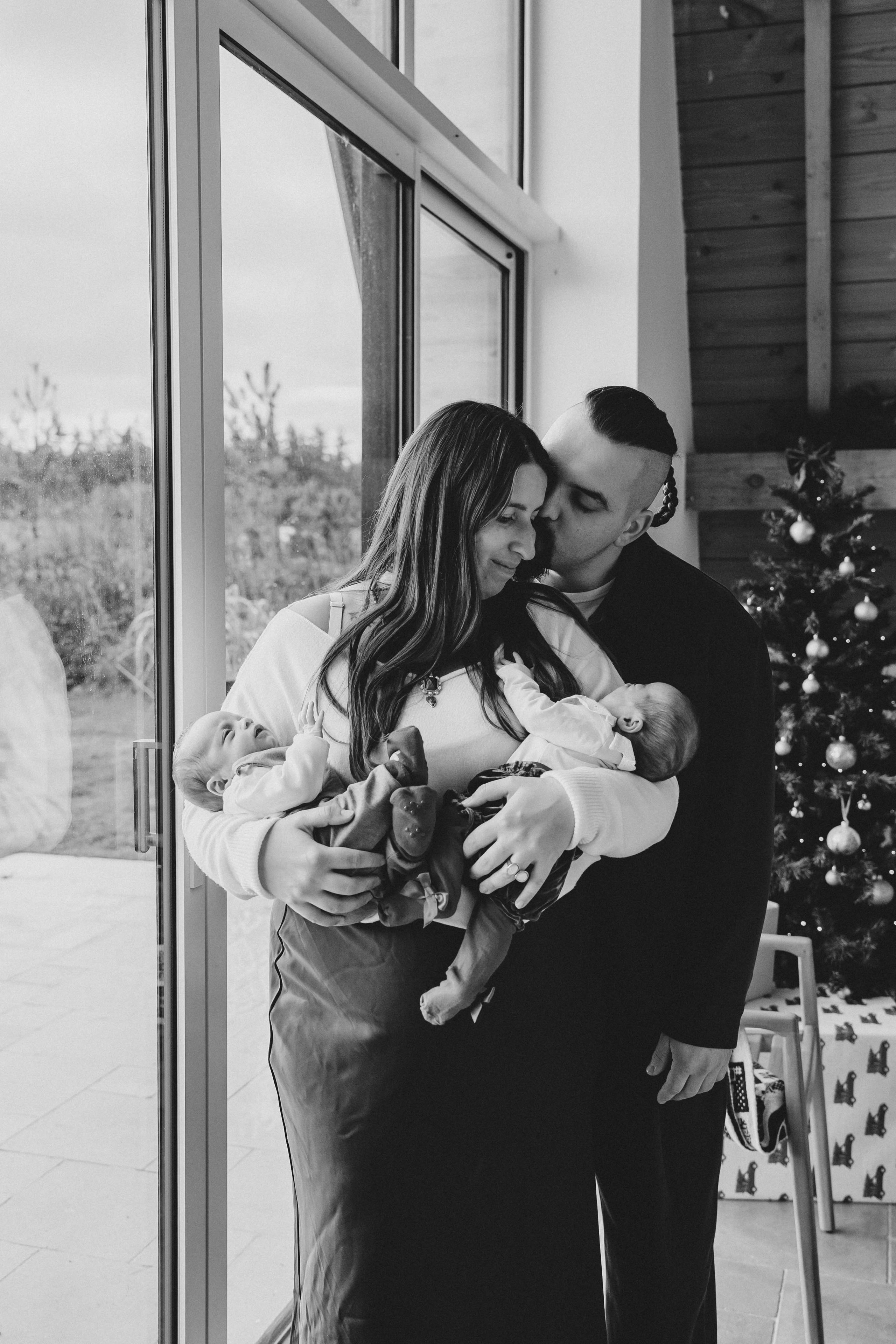 Salomé, Ludovic, Lou, Noah & Ava. Weeding photographer / event / portrait