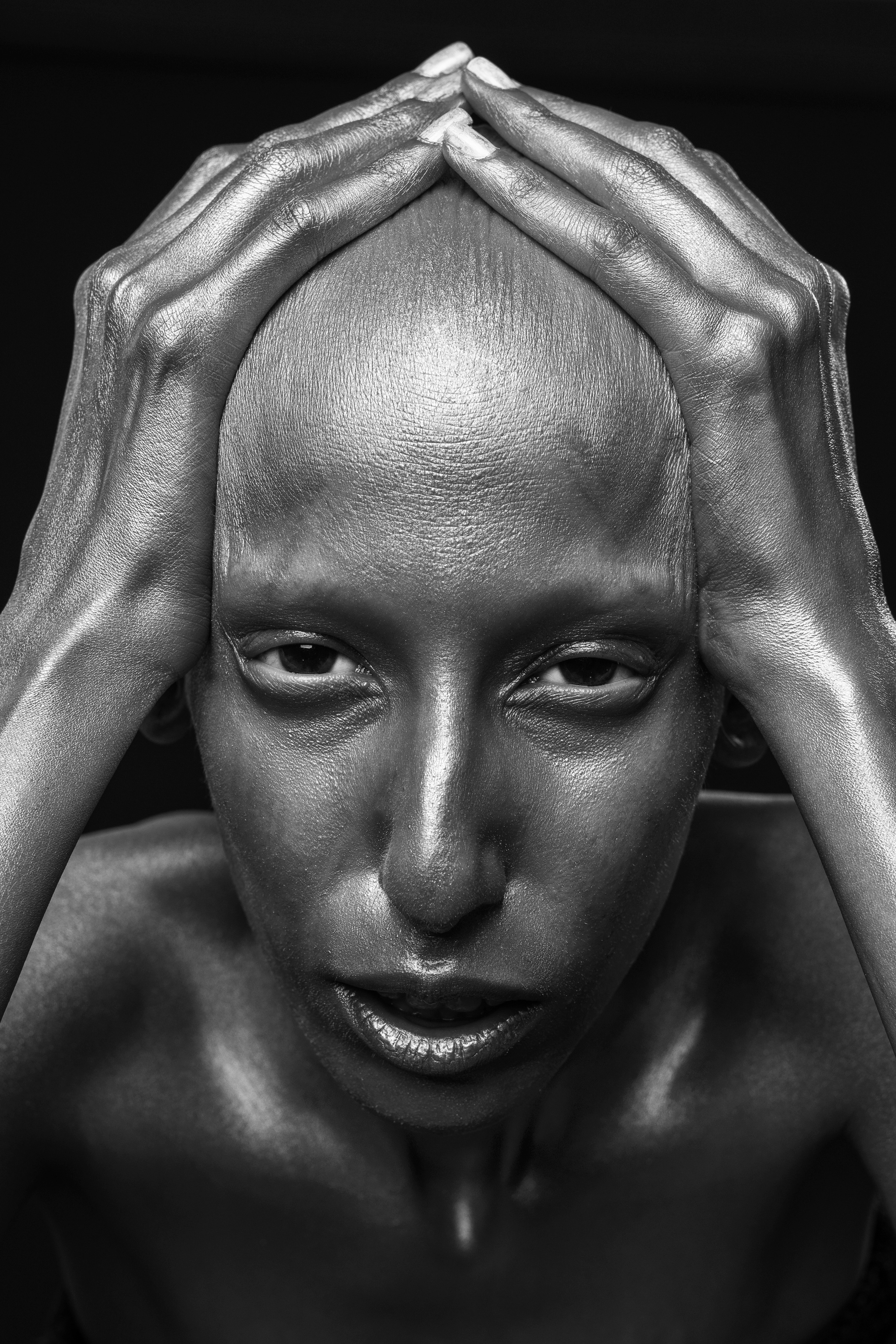 Studio portrait. Behnam Khorramshahi, a portrait and fashion photographer in Cologne, Germany