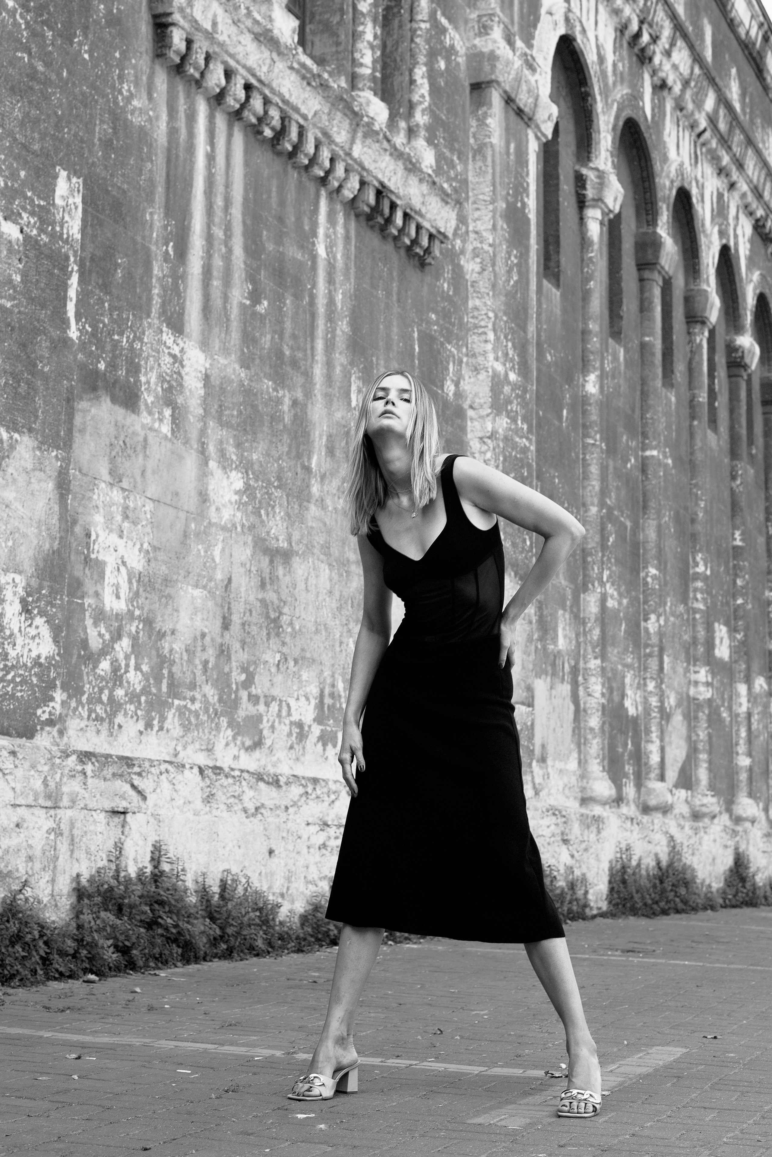 Outdoor portrait. Behnam Khorramshahi, a portrait and fashion photographer in Cologne, Germany