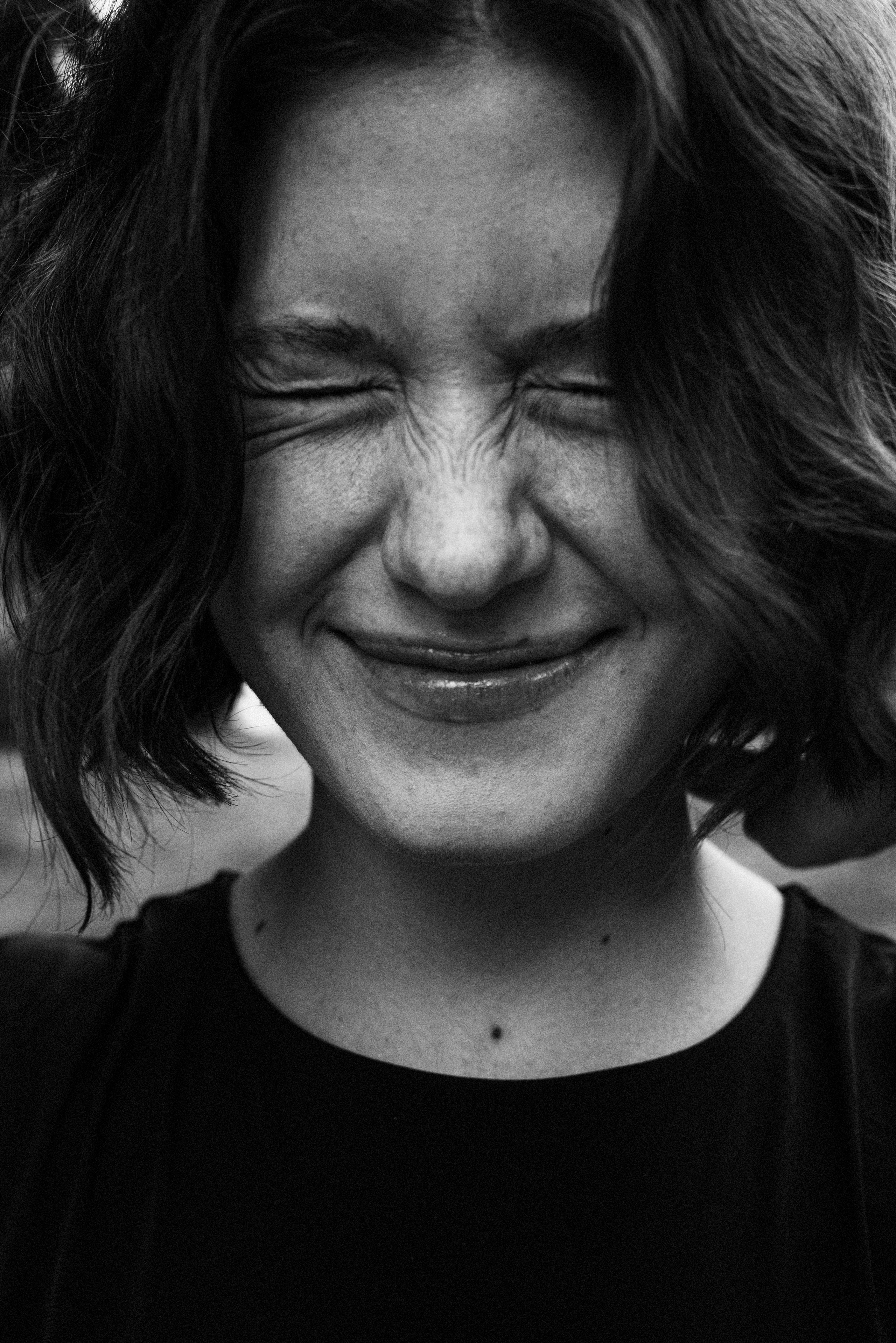 Outdoor portrait. Behnam Khorramshahi, a portrait and fashion photographer in Cologne, Germany