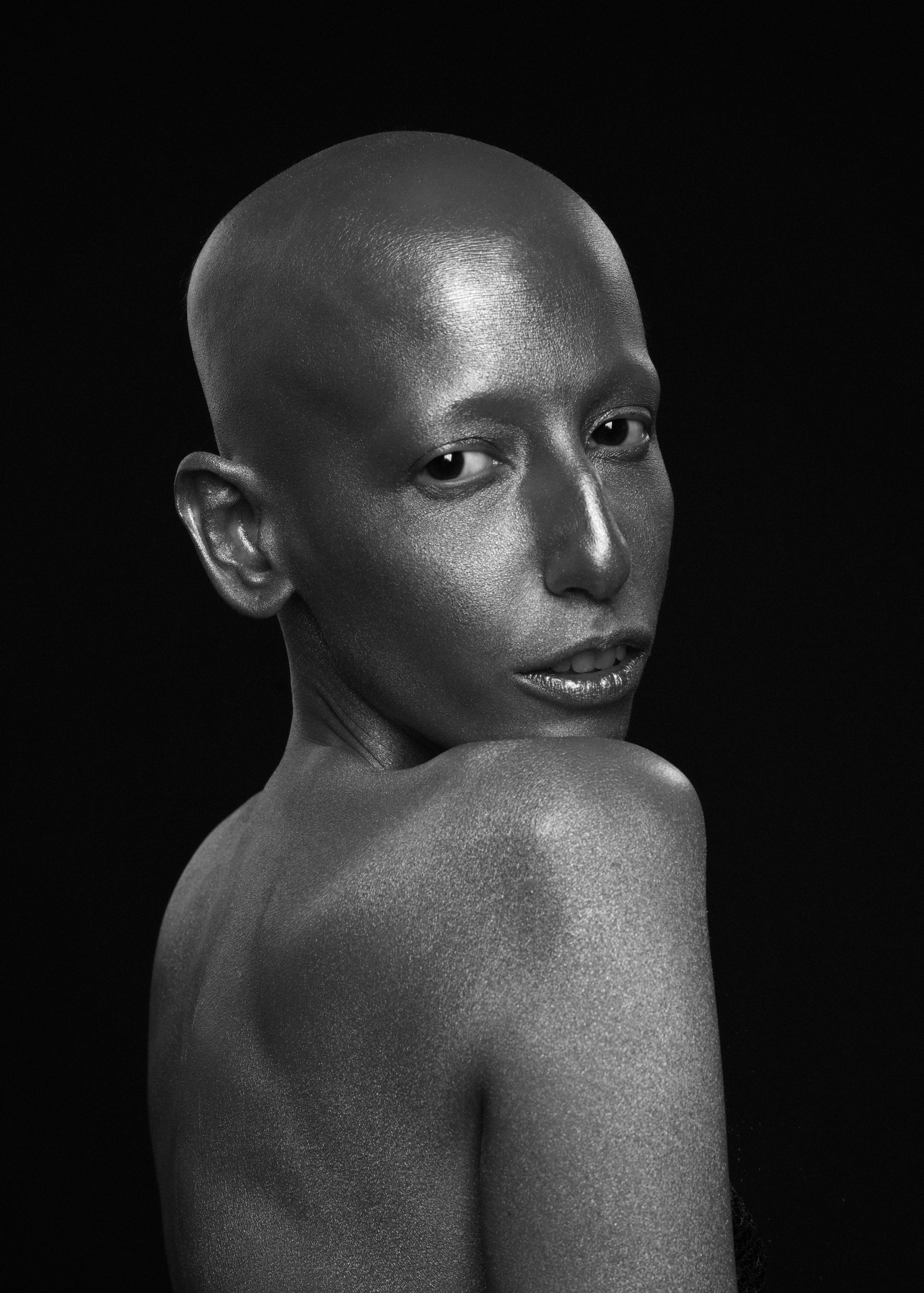 Studio portrait. Behnam Khorramshahi, a portrait and fashion photographer in Cologne, Germany