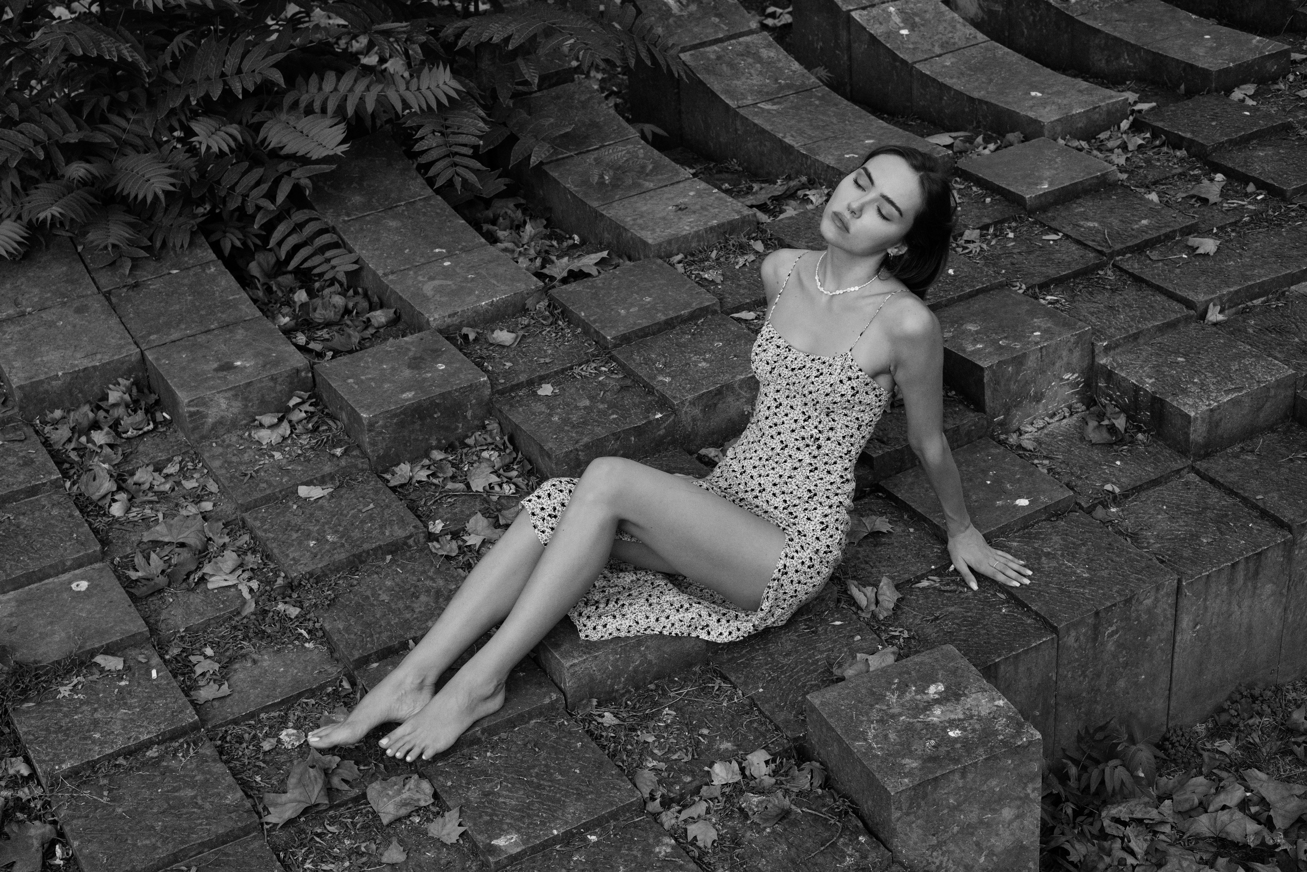 Outdoor portrait. Behnam Khorramshahi, a portrait and fashion photographer in Cologne, Germany