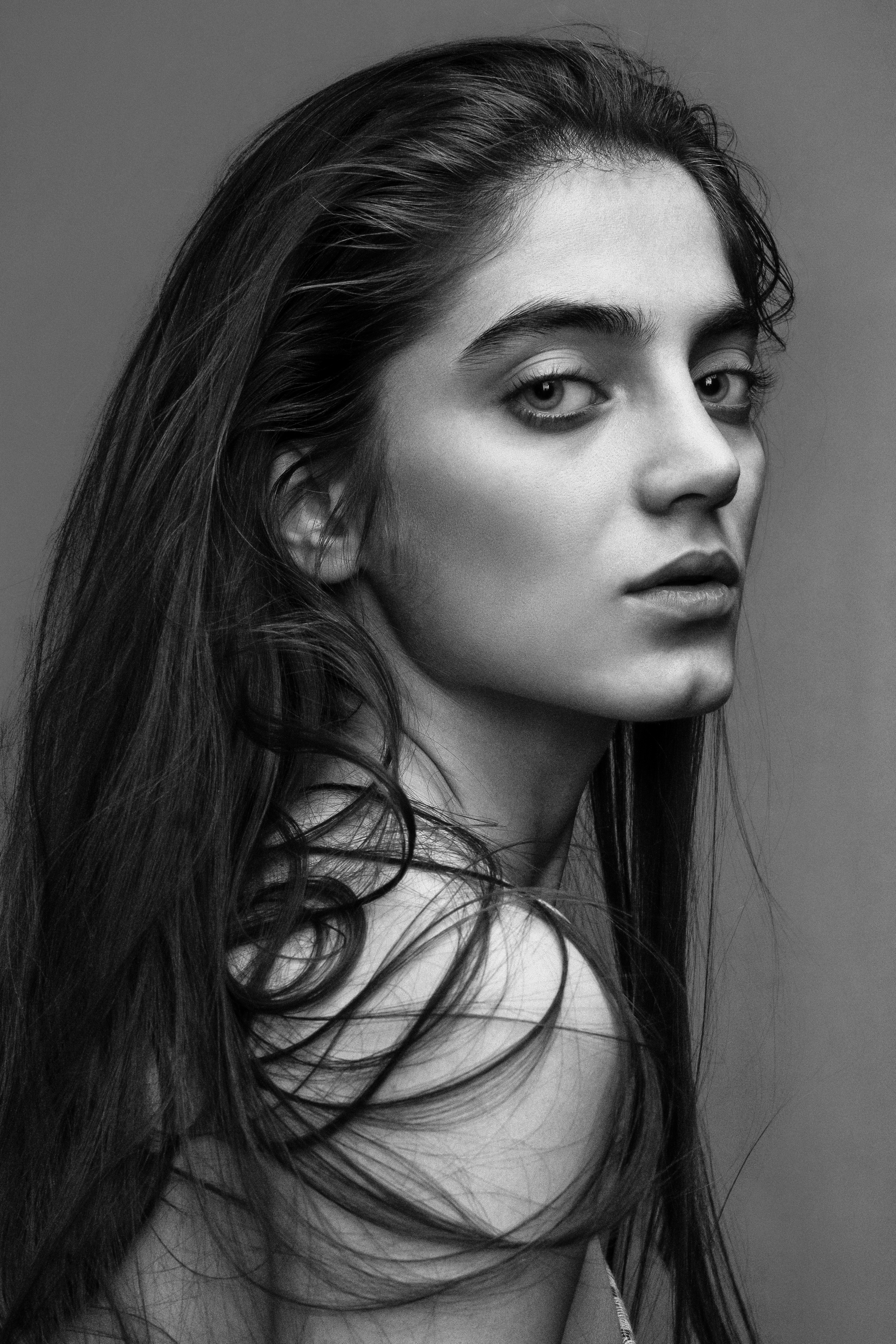 Studio portrait. Behnam Khorramshahi, a portrait and fashion photographer in Cologne, Germany