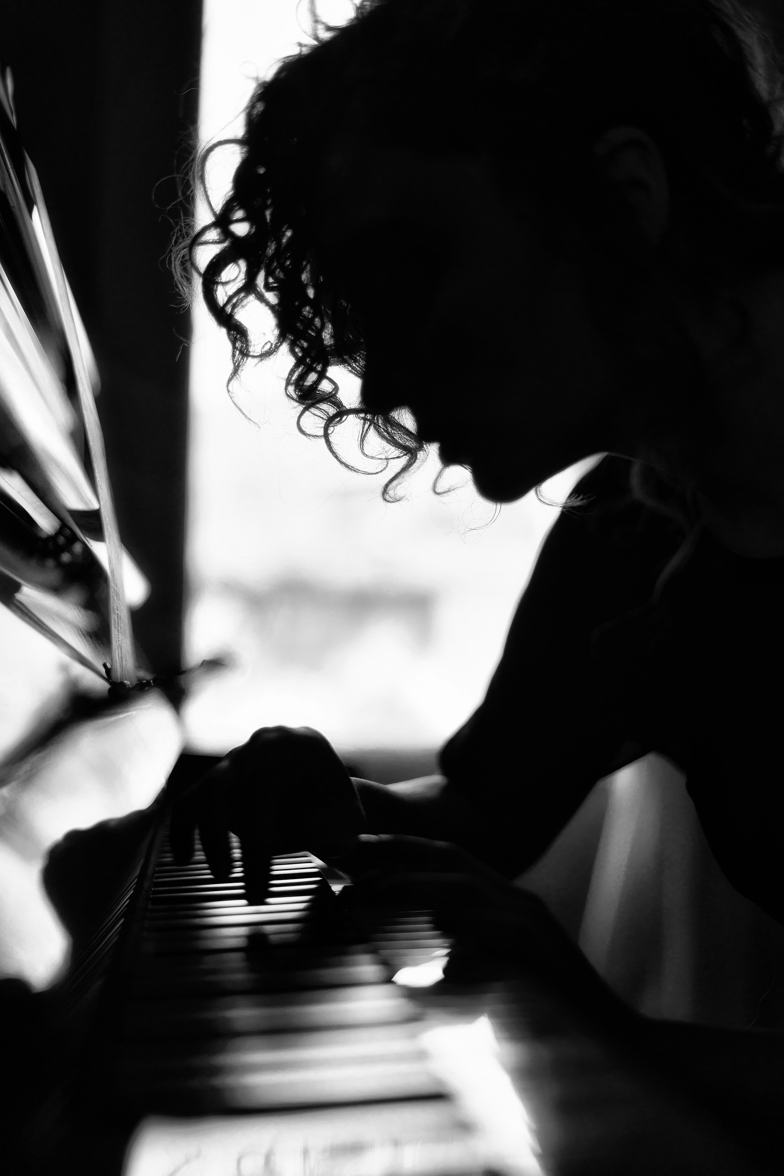 Emotional portrait. Behnam Khorramshahi, a portrait and fashion photographer in Cologne, Germany