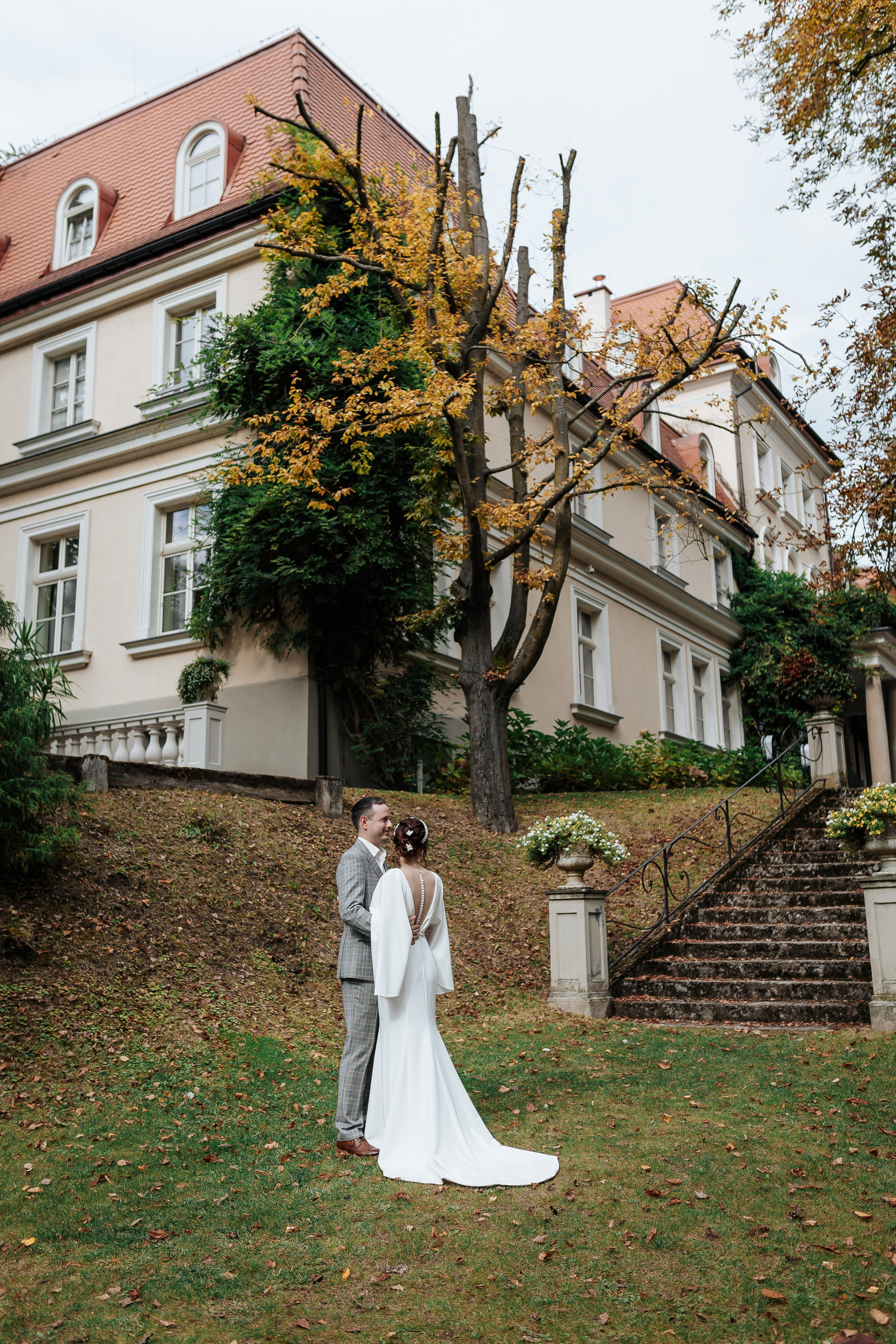 Maria & Serhiy. Dwor Sierakow. 25.09.2024. Fotograf ślubny i rodzinny w Krakowie Yana Klymova
